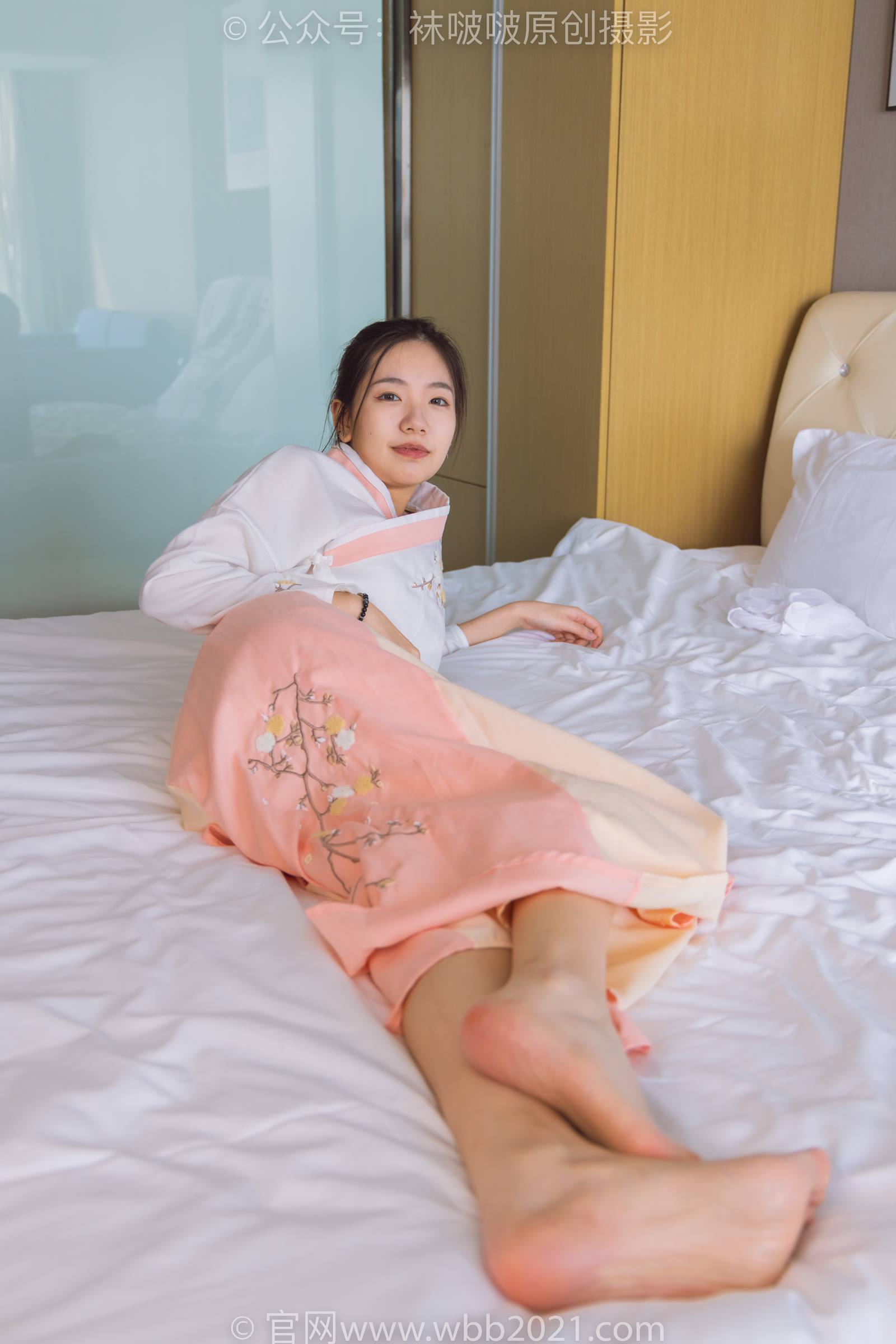 图片[114]-[BoBoSocks袜啵啵]NO.311 小甜豆-布鞋、白丝、裸足、古装[140P] – 速更版-美库