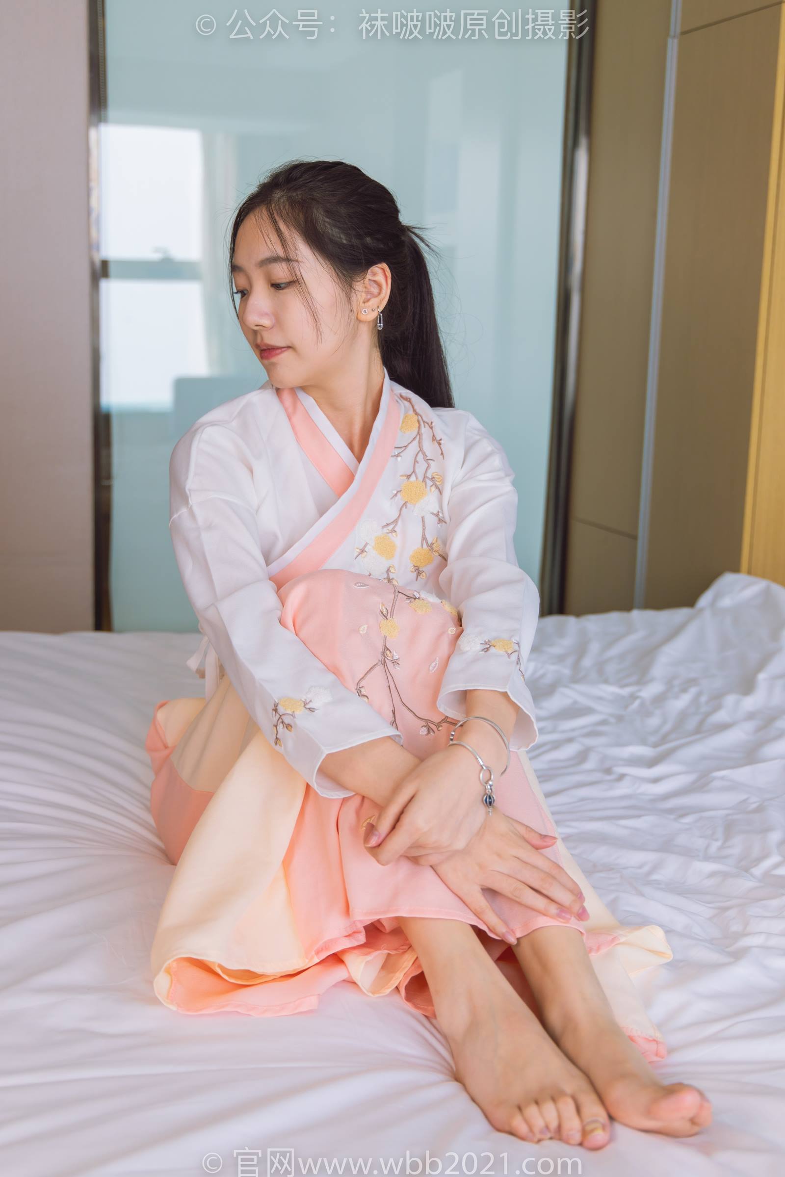 图片[119]-[BoBoSocks袜啵啵]NO.311 小甜豆-布鞋、白丝、裸足、古装[140P] – 速更版-美库