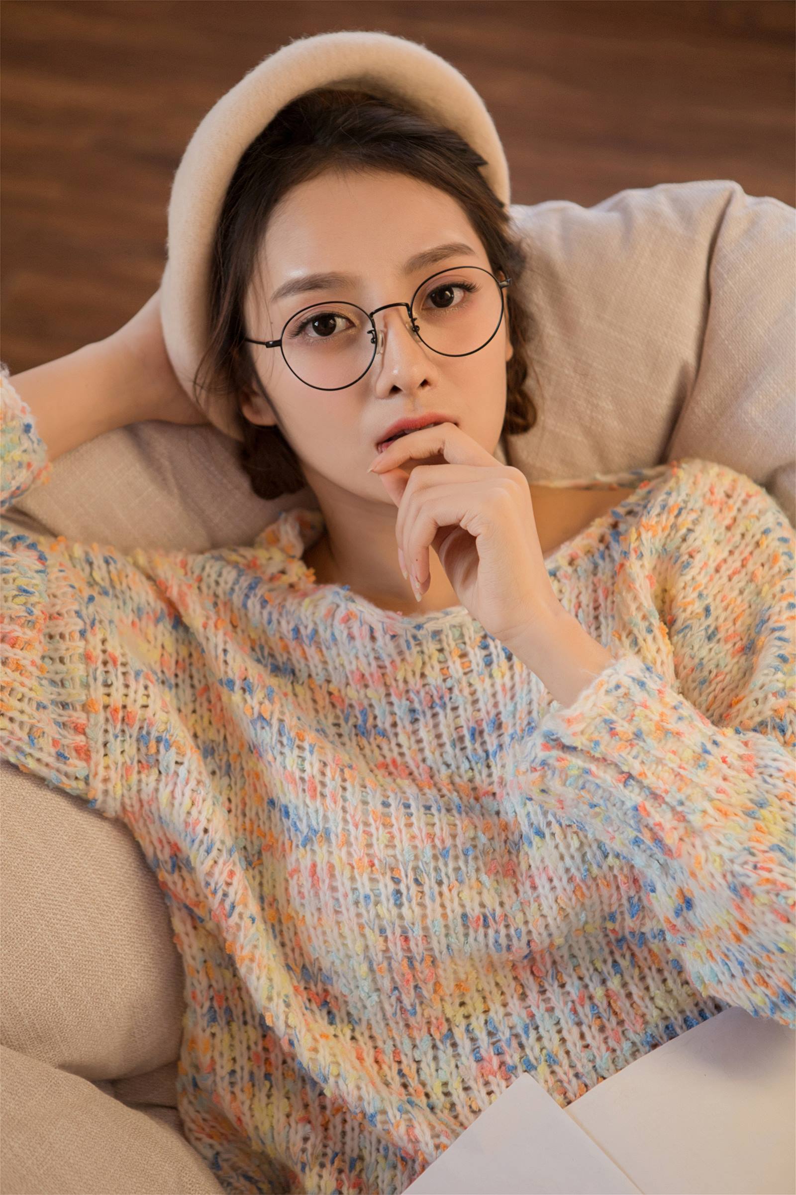 图片[15]-[YALAYI雅拉伊]2023.12.01 NO.1090 美少女[39+1P] – 速更版-美库