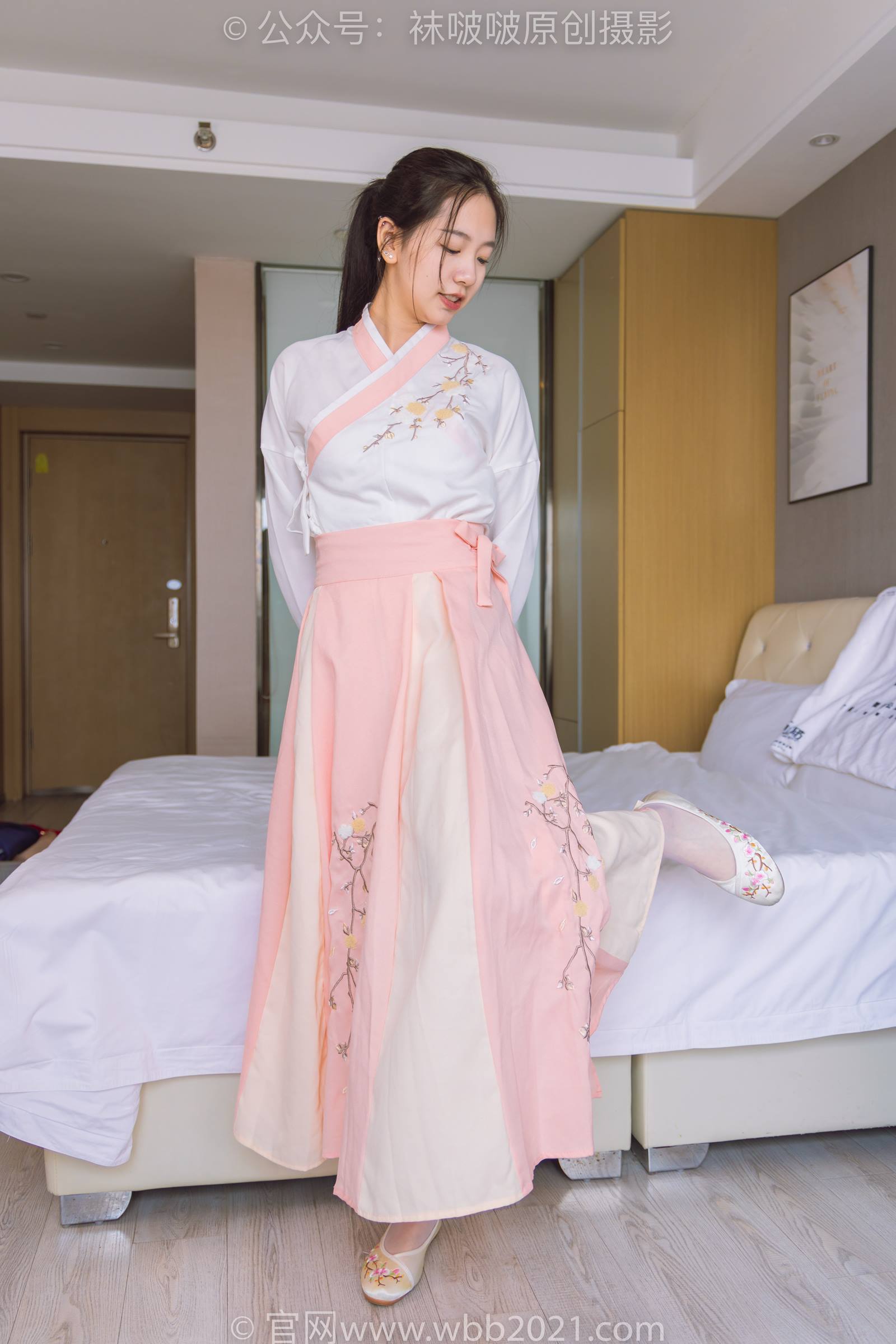 图片[141]-[BoBoSocks袜啵啵]NO.311 小甜豆-布鞋、白丝、裸足、古装[140P] – 速更版-美库