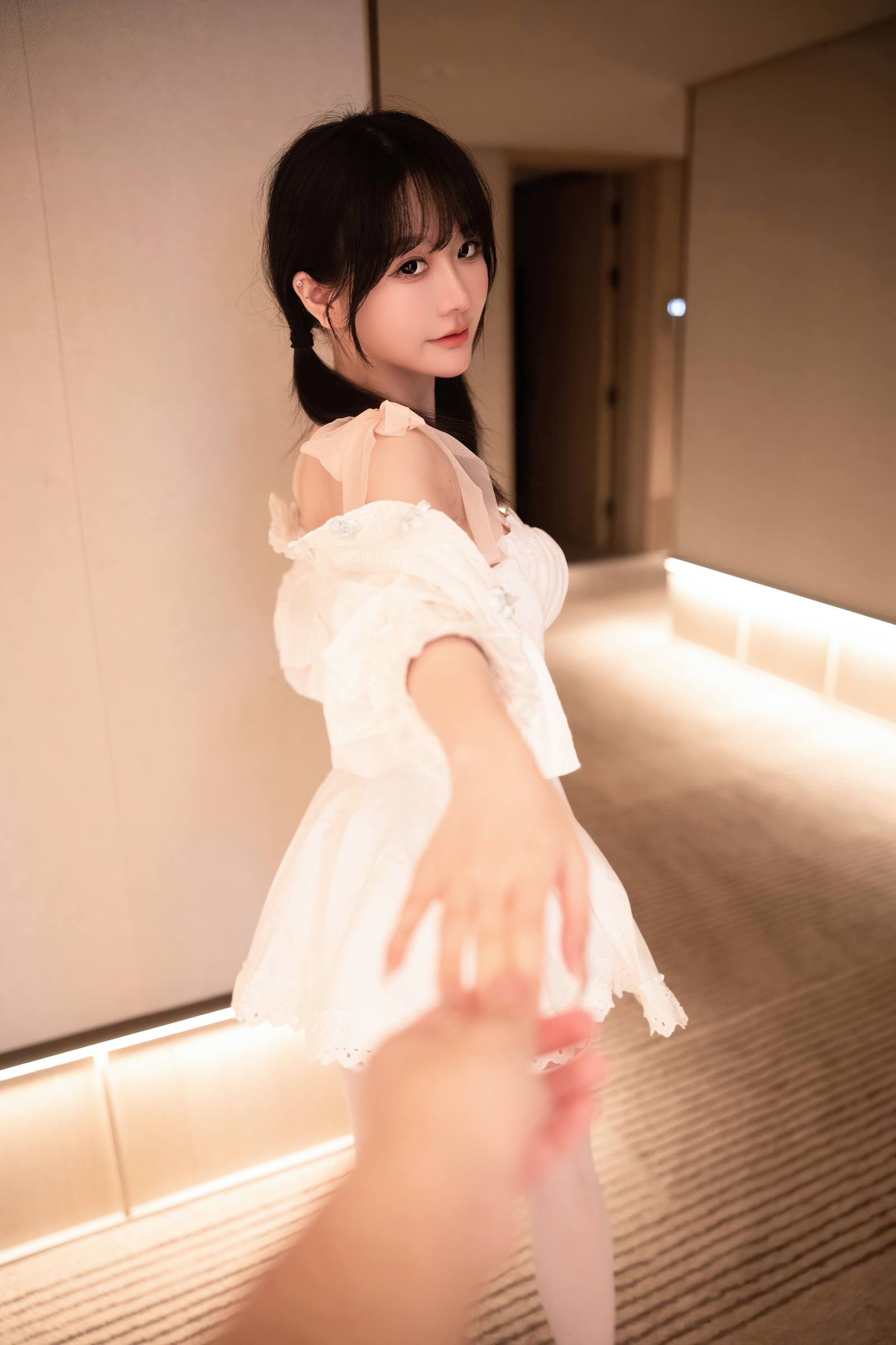 图片[10]-秀人内购@谢小蒽(幼幼)-内部私购《粉色情趣》[38P] – 速更版-美库