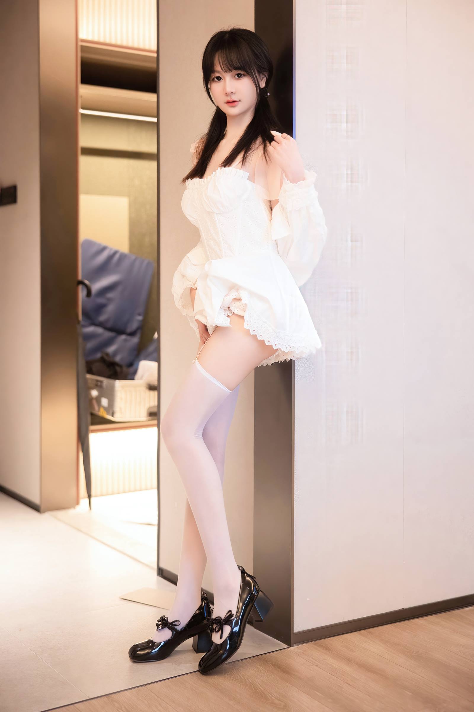 图片[17]-秀人内购@谢小蒽(幼幼)-内部私购《粉色情趣》[38P] – 速更版-美库