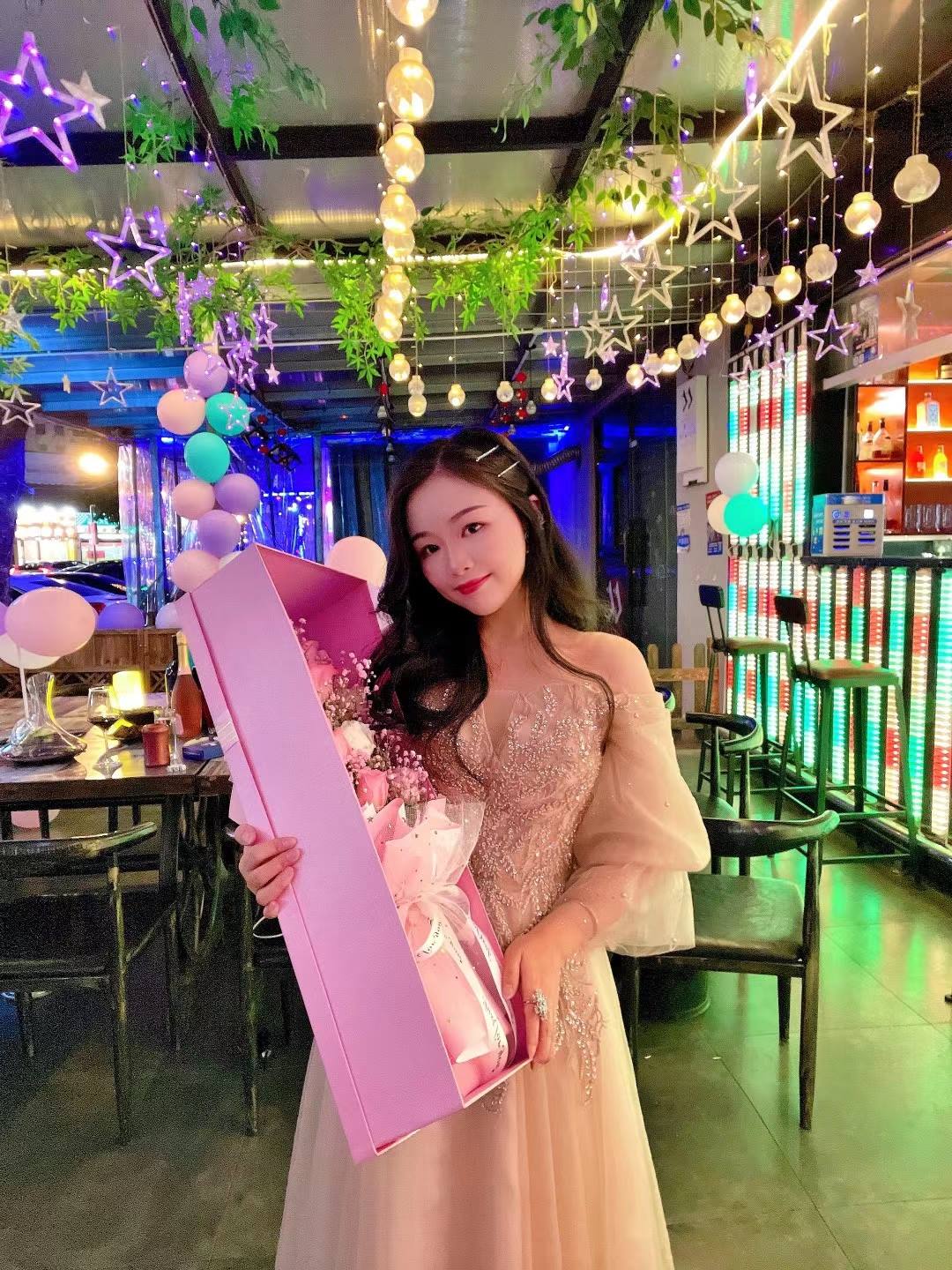 图片[40]-鱼鱼足影@008-第08期：莹莹 [191P] – 速更版-美库