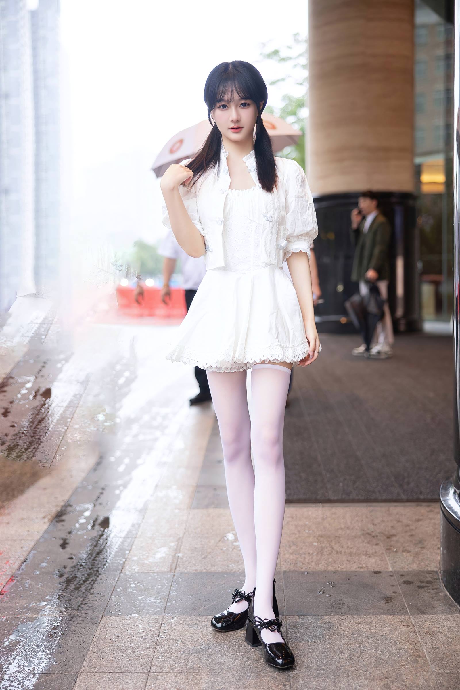 图片[33]-秀人内购@谢小蒽(幼幼)-内部私购《粉色情趣》[38P] – 速更版-美库