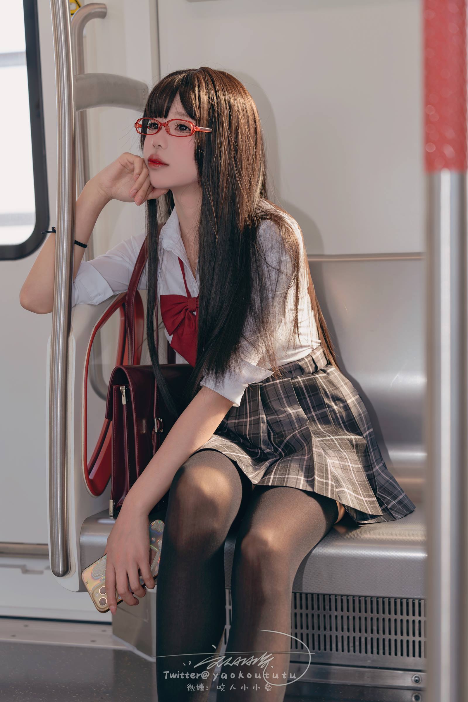 图片[14]-咬一口兔娘 NO.067 – 电车惊魂[29P] – 速更版-美库