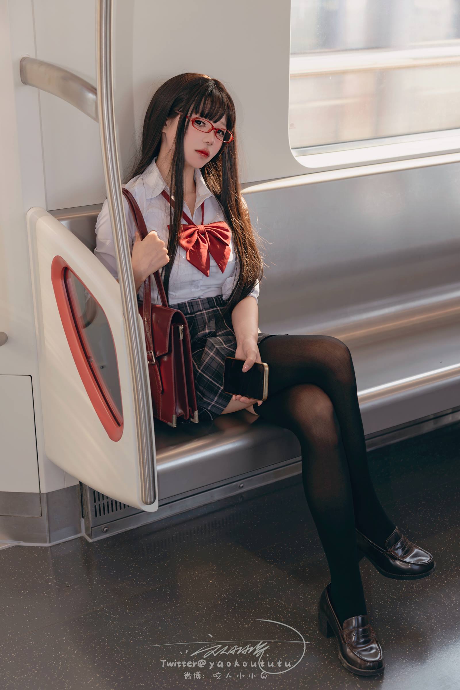 图片[15]-咬一口兔娘 NO.067 – 电车惊魂[29P] – 速更版-美库