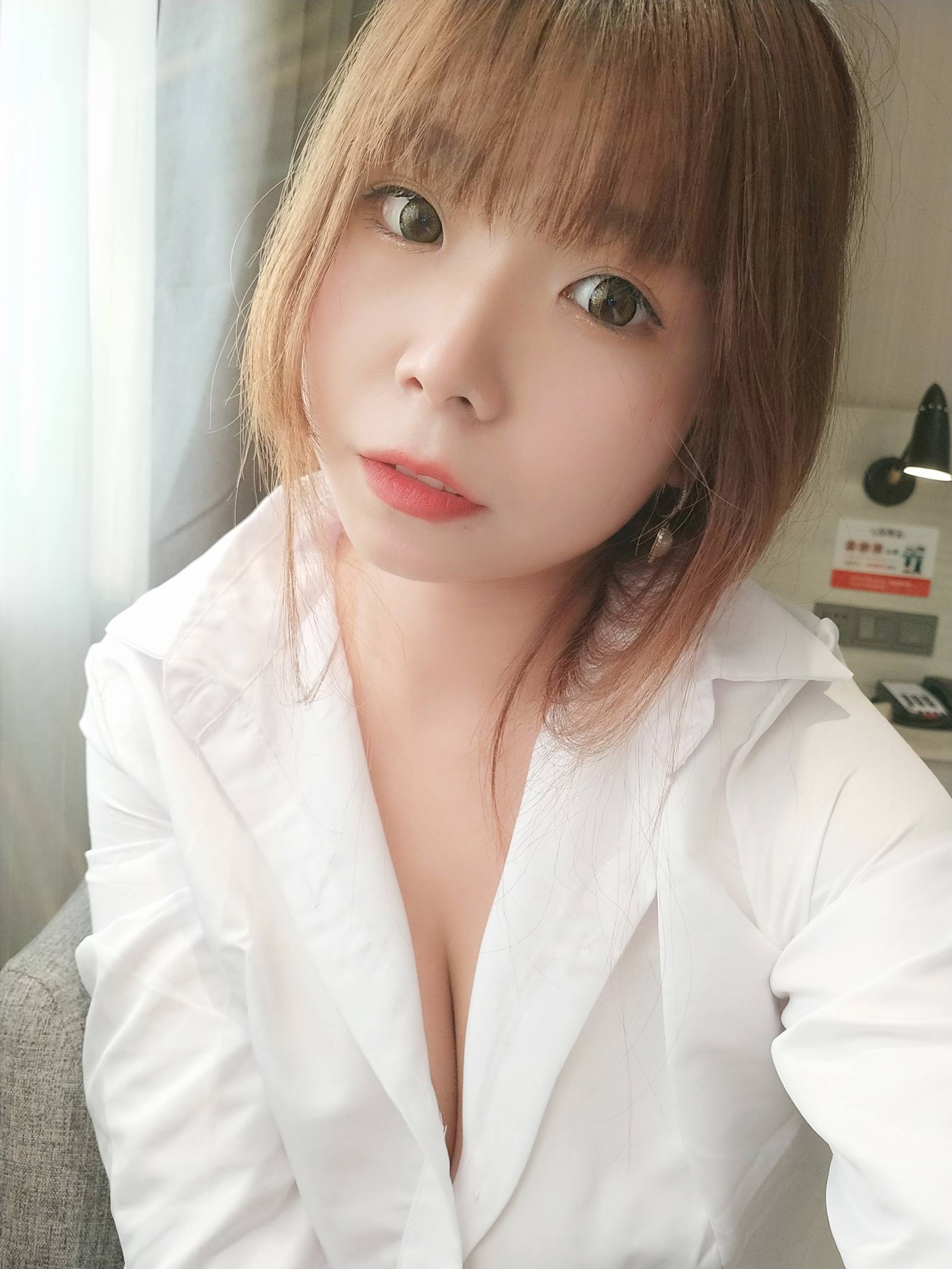 图片[17]-自闭颜球球(无颜小天使wy) – 今天的颜颜也不想加班[34P] – 速更版-美库