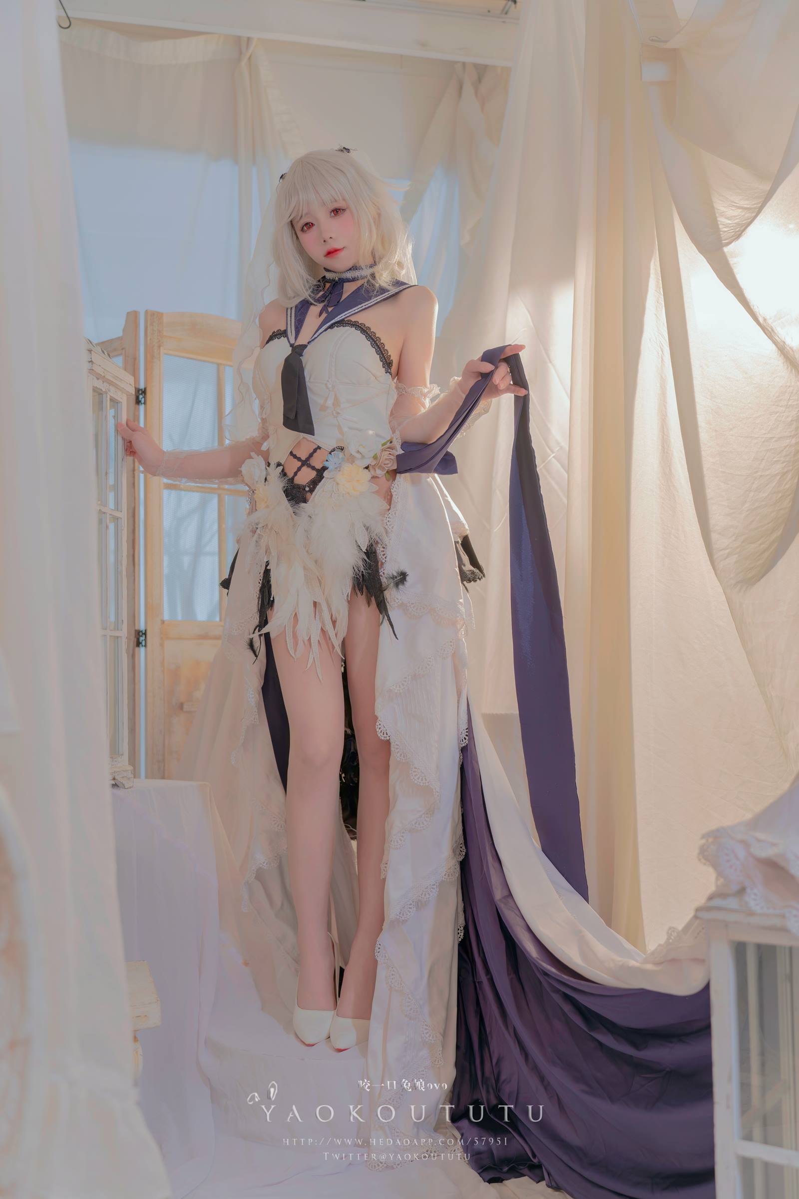 图片[10]-网紅博主@咬一口兔娘(黏黏团子兔) 九月T3专属特典『梳妆的大小姐-可畏』[31P] – 速更版-美库