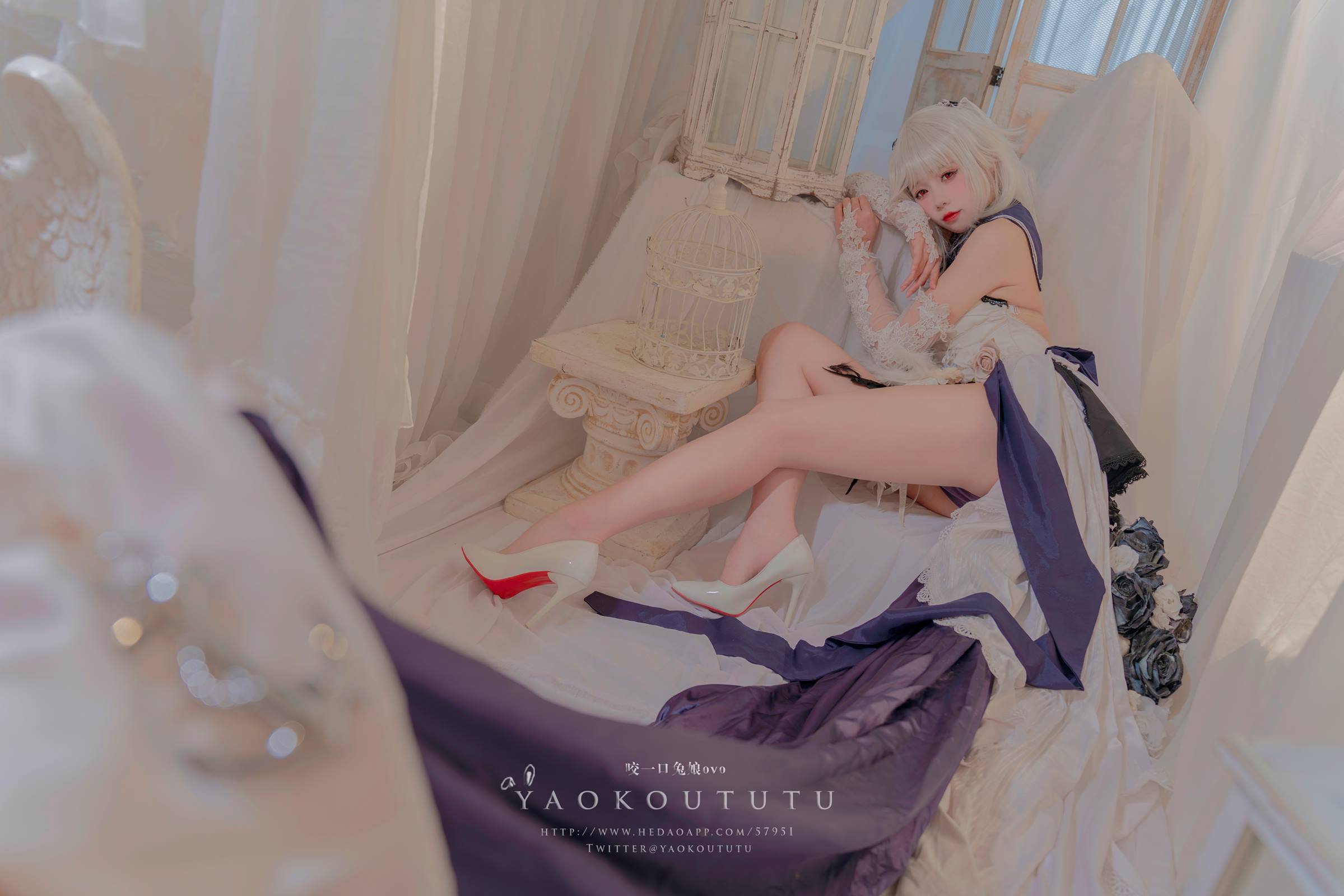 图片[22]-网紅博主@咬一口兔娘(黏黏团子兔) 九月T3专属特典『梳妆的大小姐-可畏』[31P] – 速更版-美库