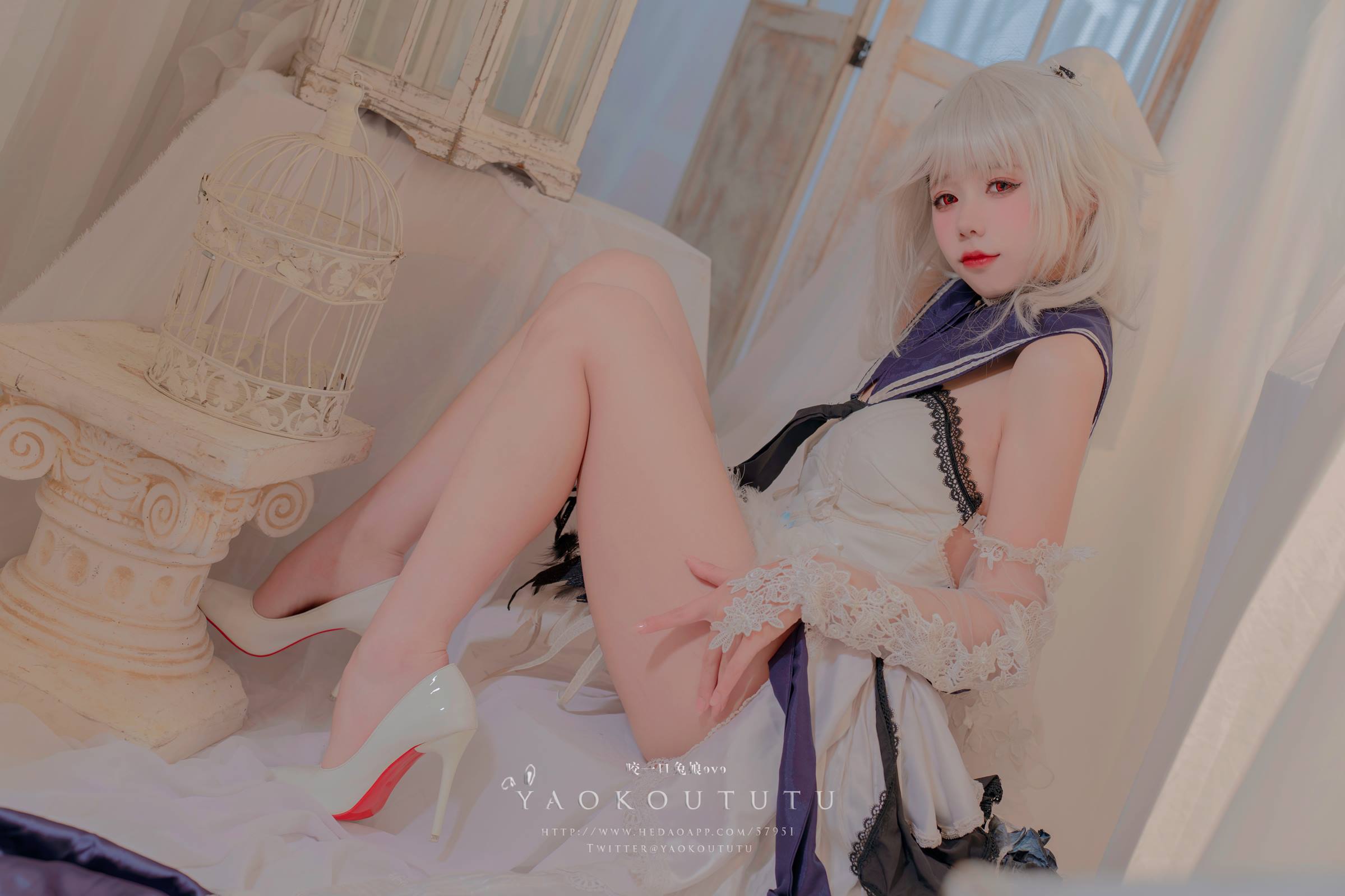 图片[29]-网紅博主@咬一口兔娘(黏黏团子兔) 九月T3专属特典『梳妆的大小姐-可畏』[31P] – 速更版-美库