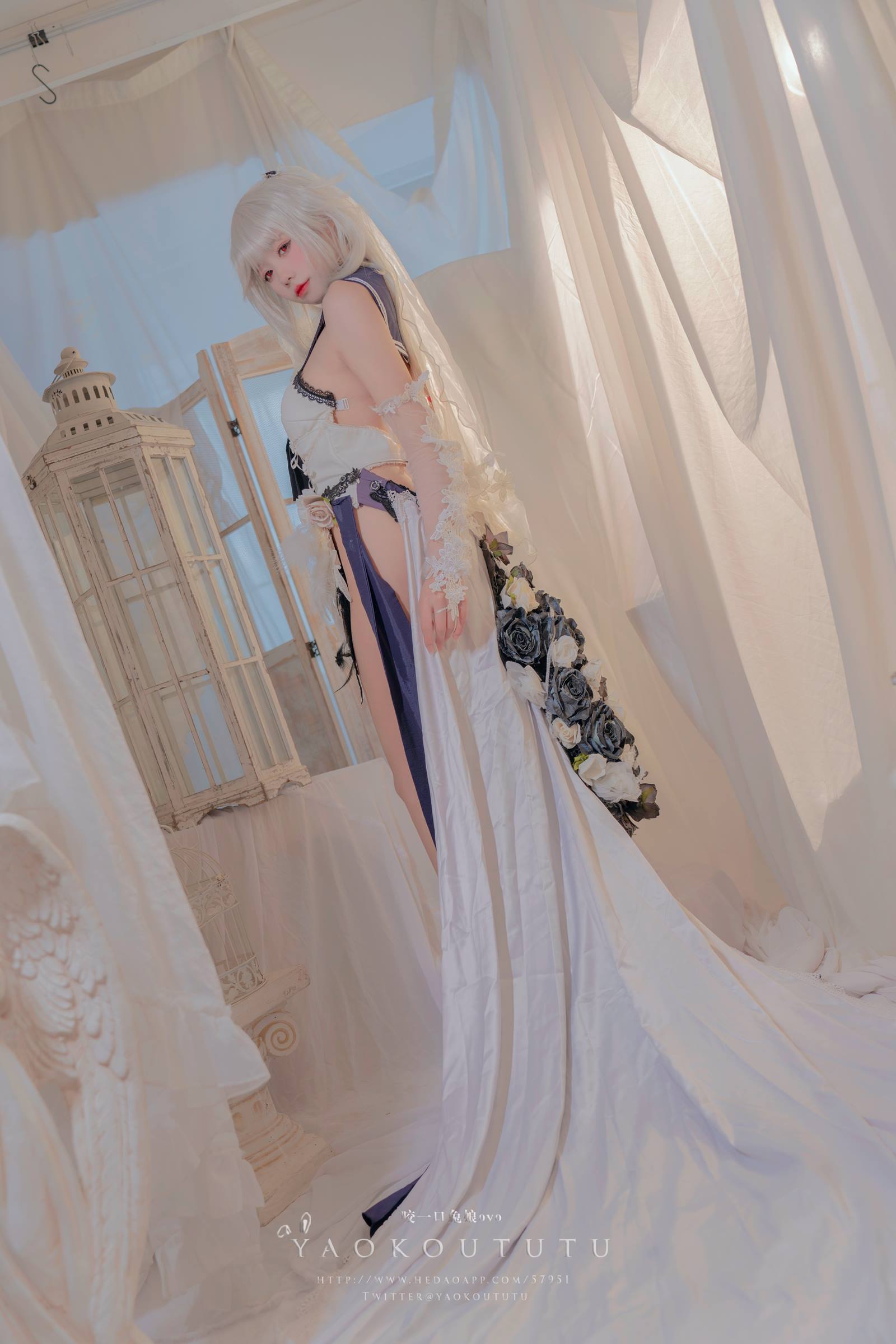 图片[30]-网紅博主@咬一口兔娘(黏黏团子兔) 九月T3专属特典『梳妆的大小姐-可畏』[31P] – 速更版-美库