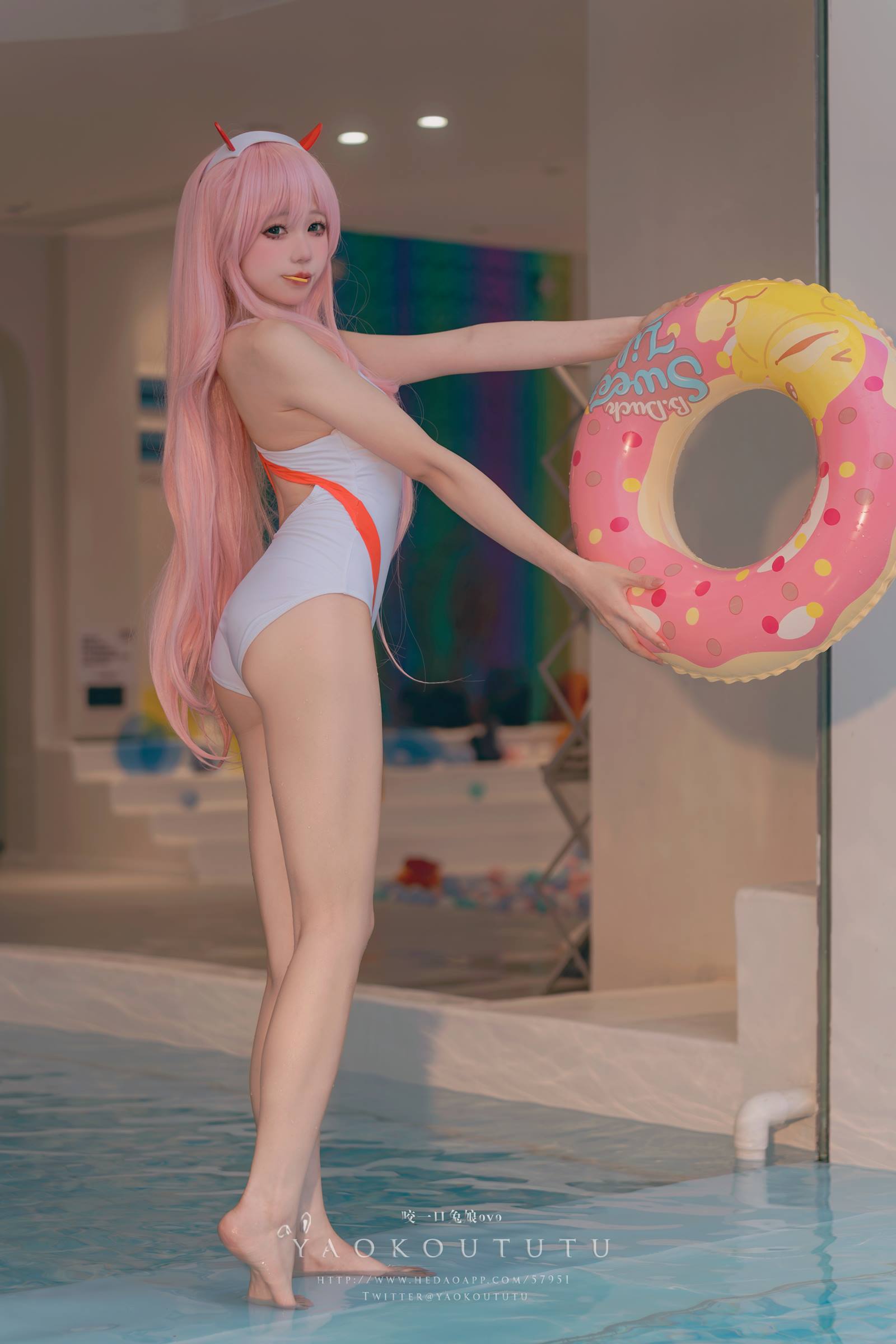 图片[27]-网紅博主@咬一口兔娘(黏黏团子兔) 『国家队02泳装』Pretty [32P] – 速更版-美库