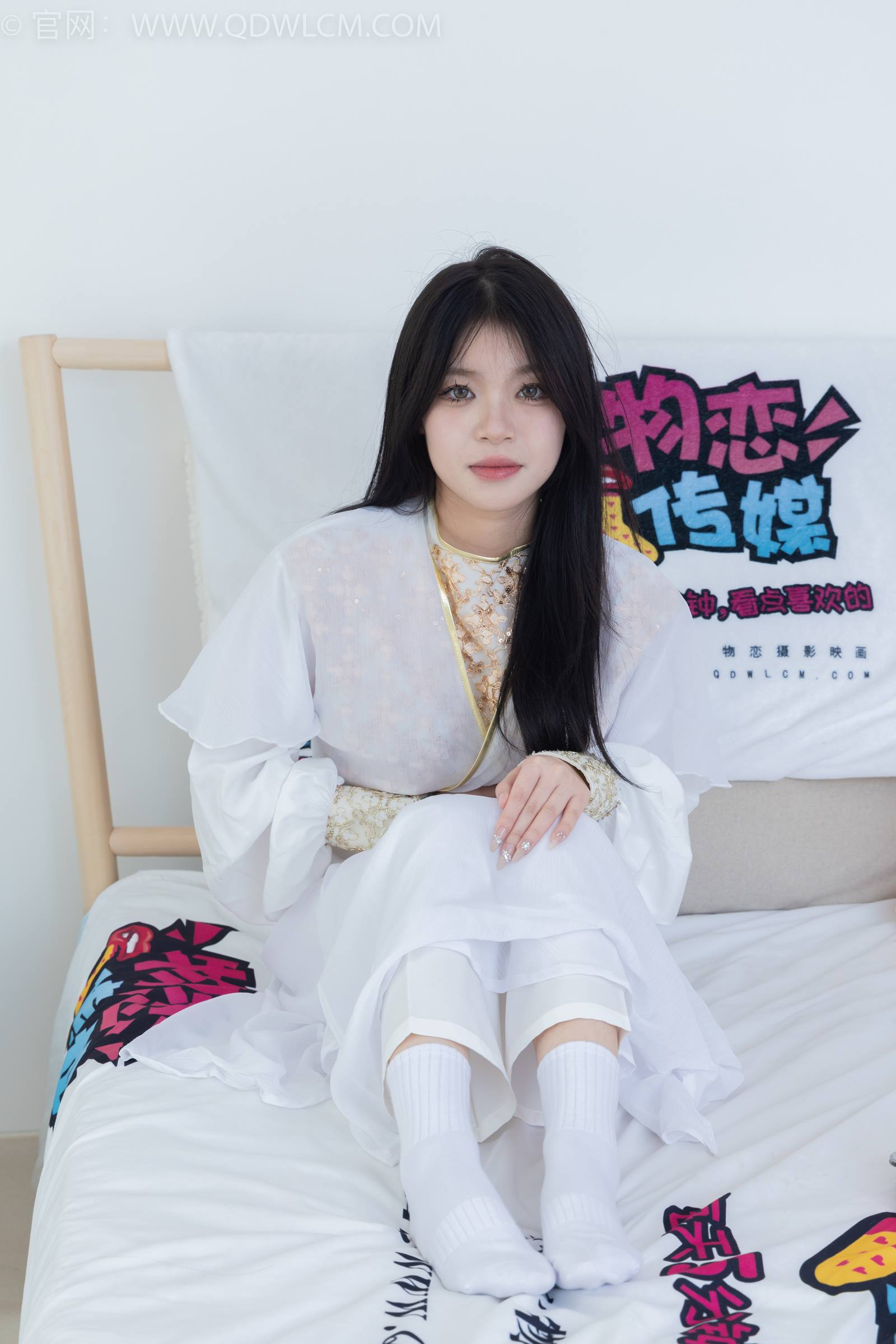 图片[105]-物恋传媒 NO.1796 闪闪-北国的春[150P] – 速更版-美库