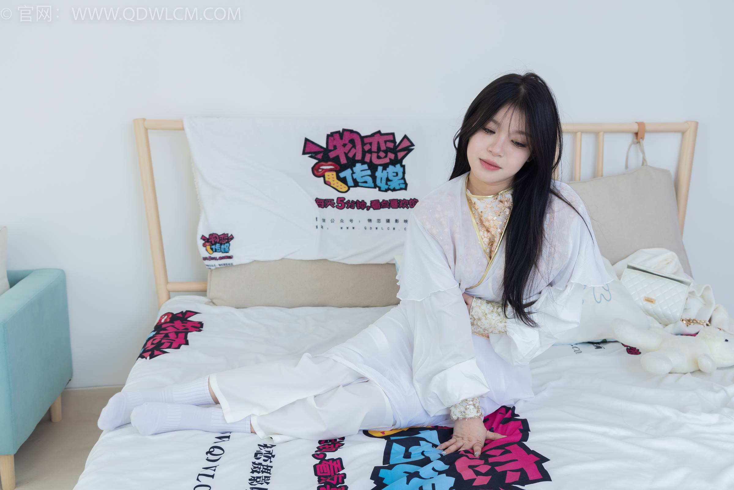 图片[133]-物恋传媒 NO.1796 闪闪-北国的春[150P] – 速更版-美库