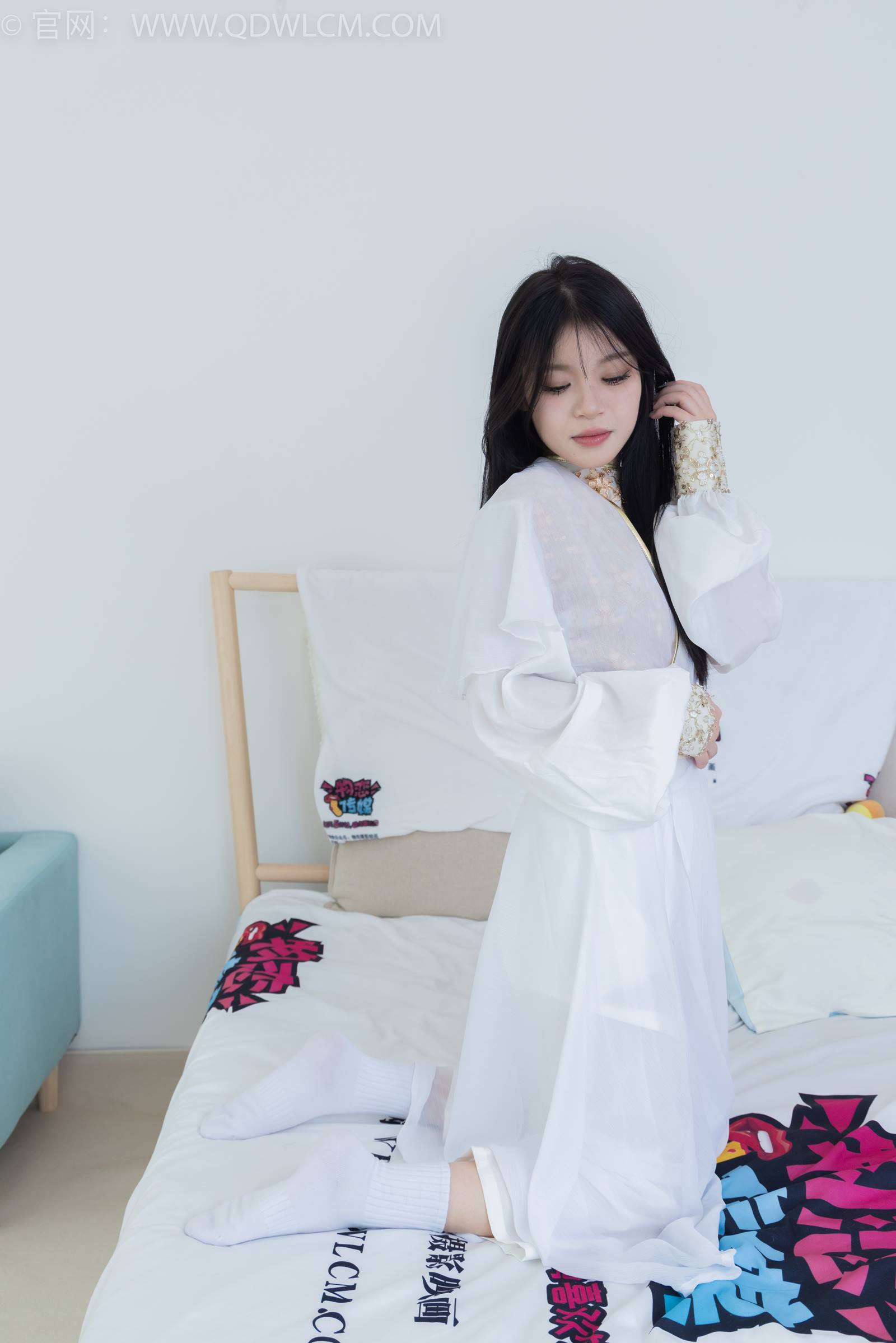 图片[137]-物恋传媒 NO.1796 闪闪-北国的春[150P] – 速更版-美库