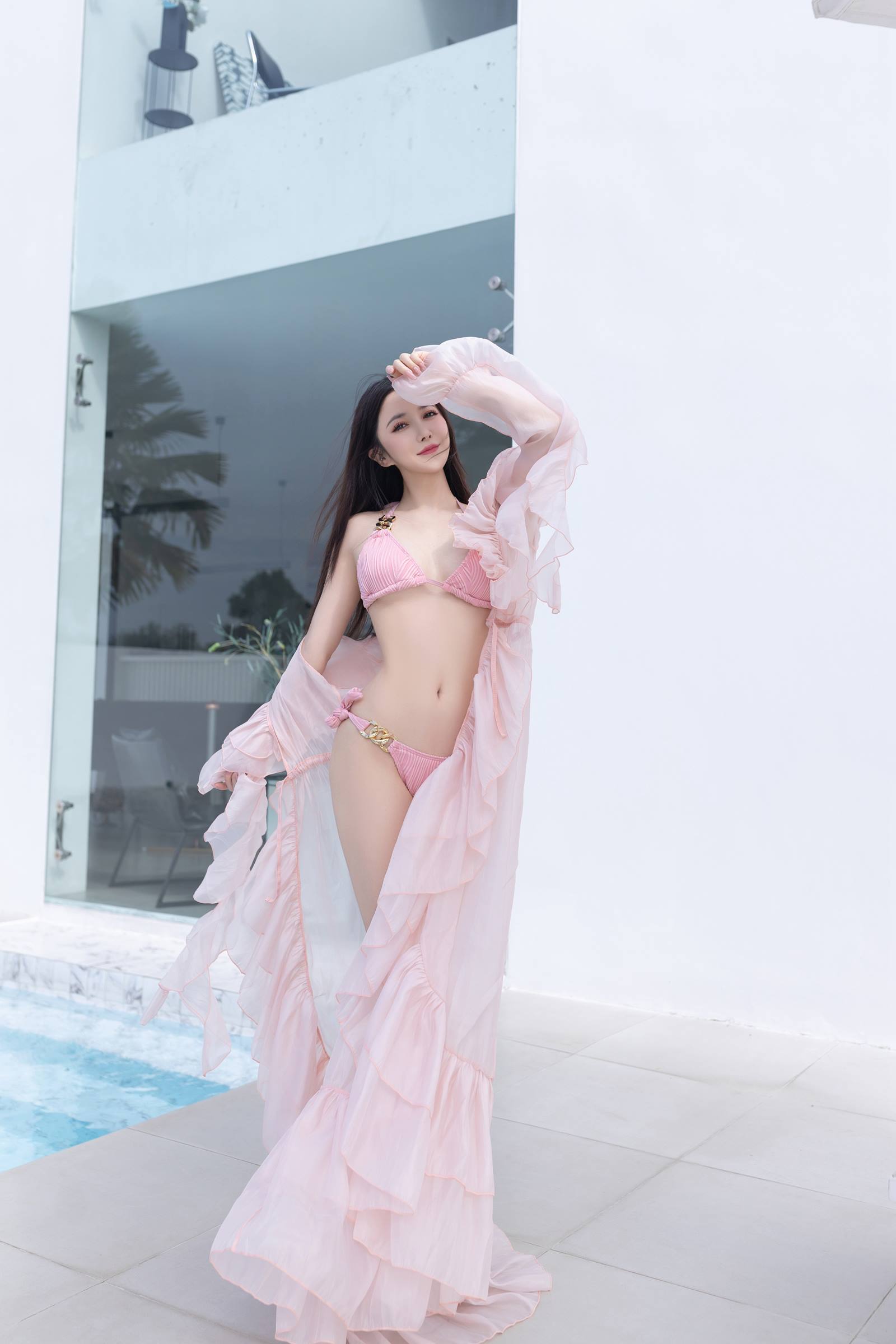 图片[18]-秀人名模鱼子酱Fish《粉色比基尼》[86P] – 速更版-美库