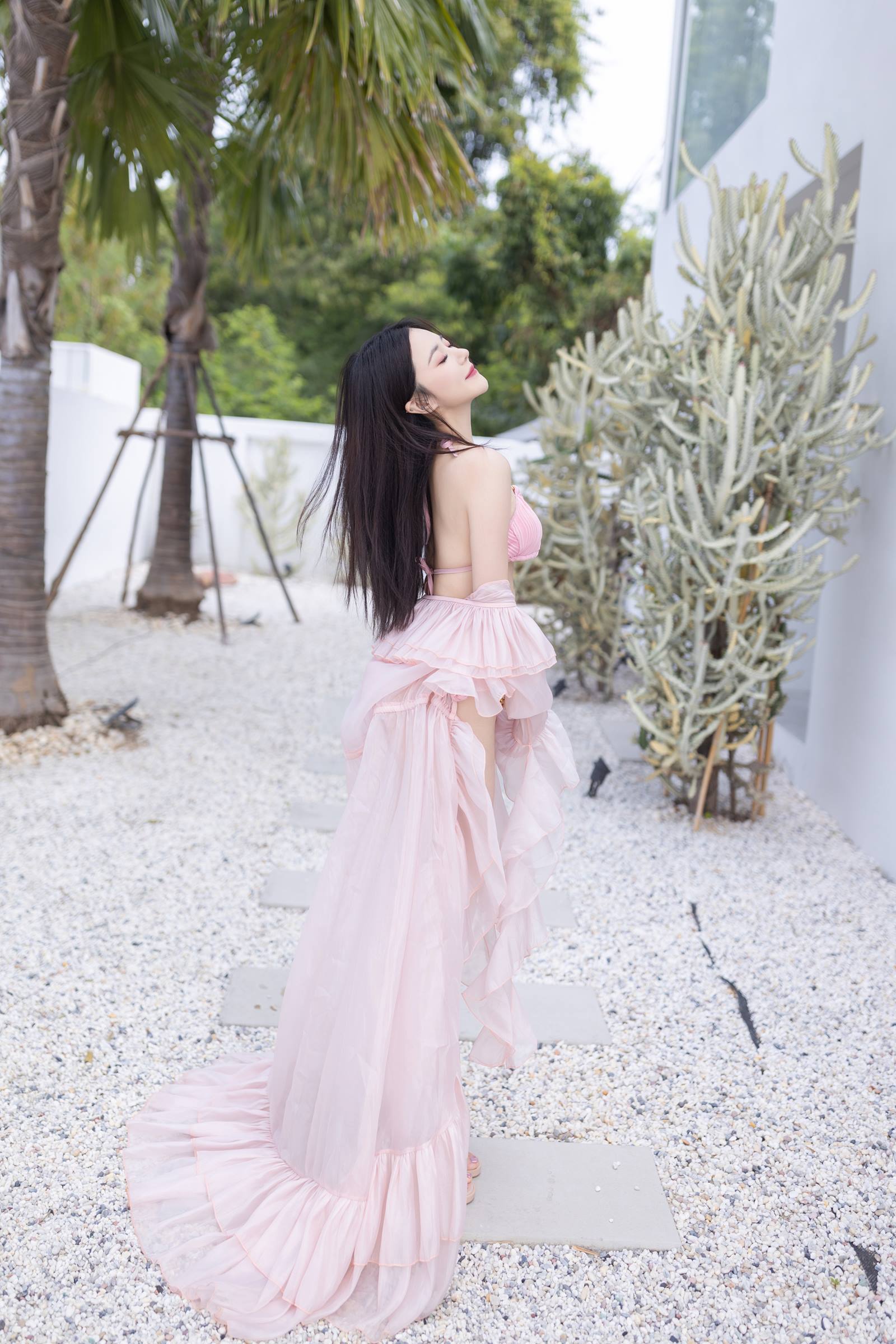 图片[36]-秀人名模鱼子酱Fish《粉色比基尼》[86P] – 速更版-美库