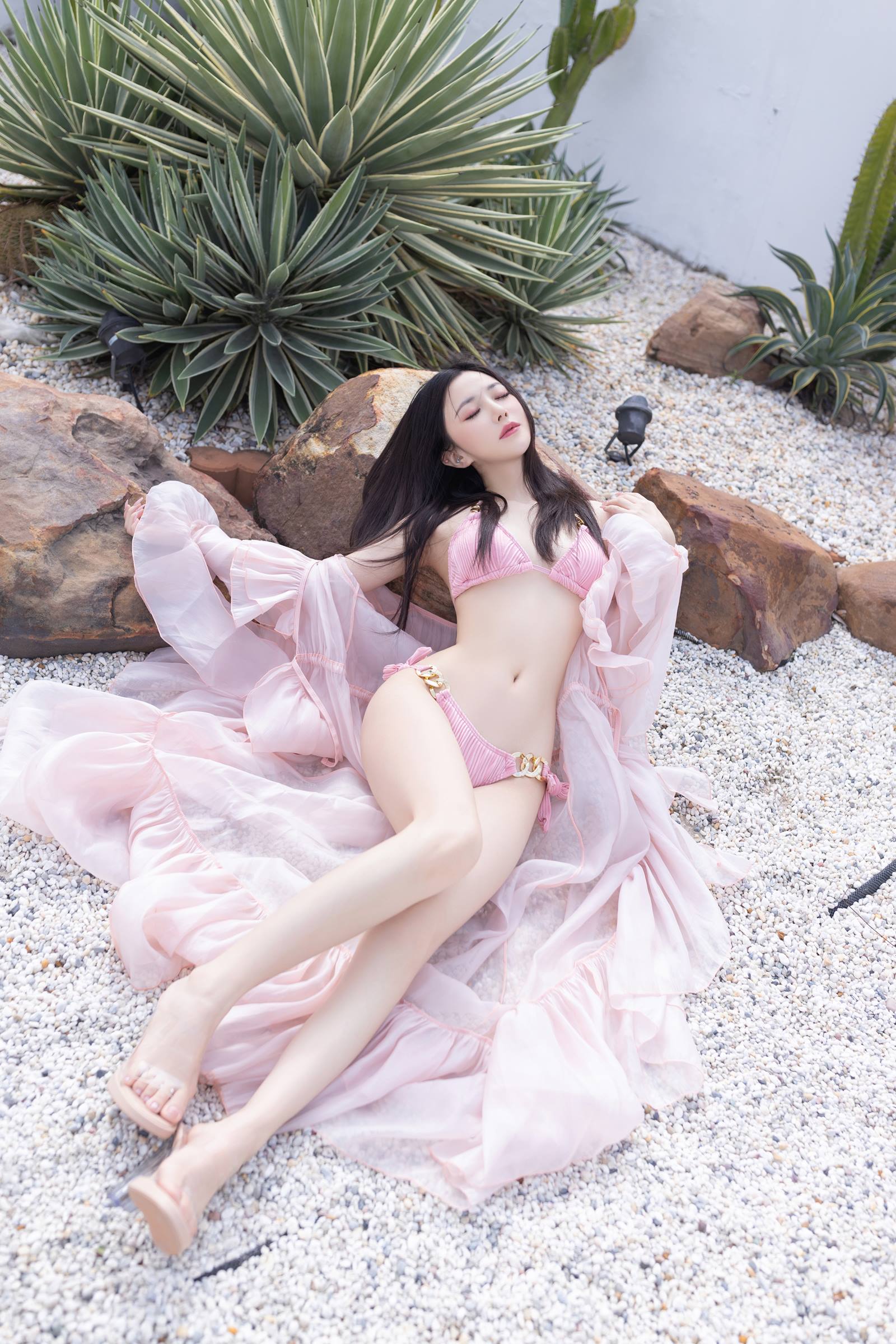 图片[51]-秀人名模鱼子酱Fish《粉色比基尼》[86P] – 速更版-美库