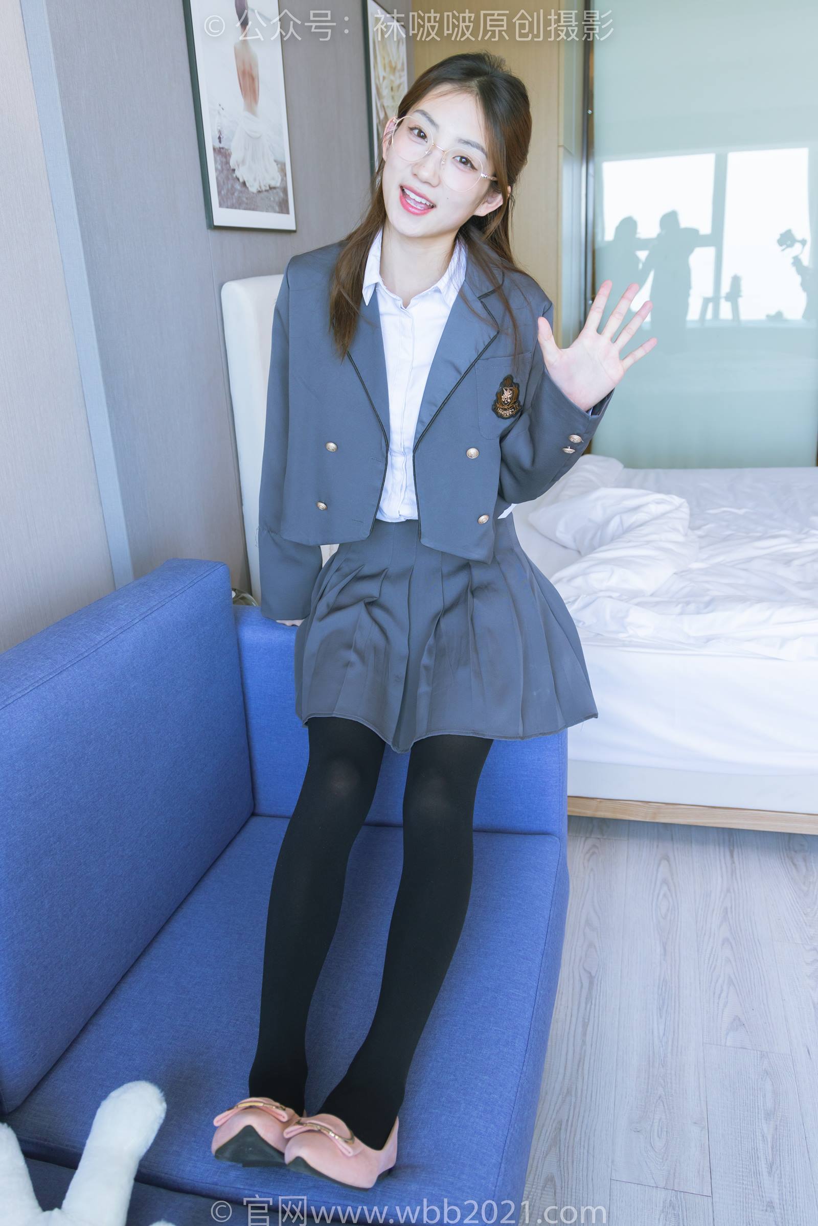 图片[32]-[BoBoSocks袜啵啵]NO.315 小沫-平底鞋、厚黑丝、模特穿鞋及丝袜踩玩偶小熊剧情[140P] – 速更版-美库