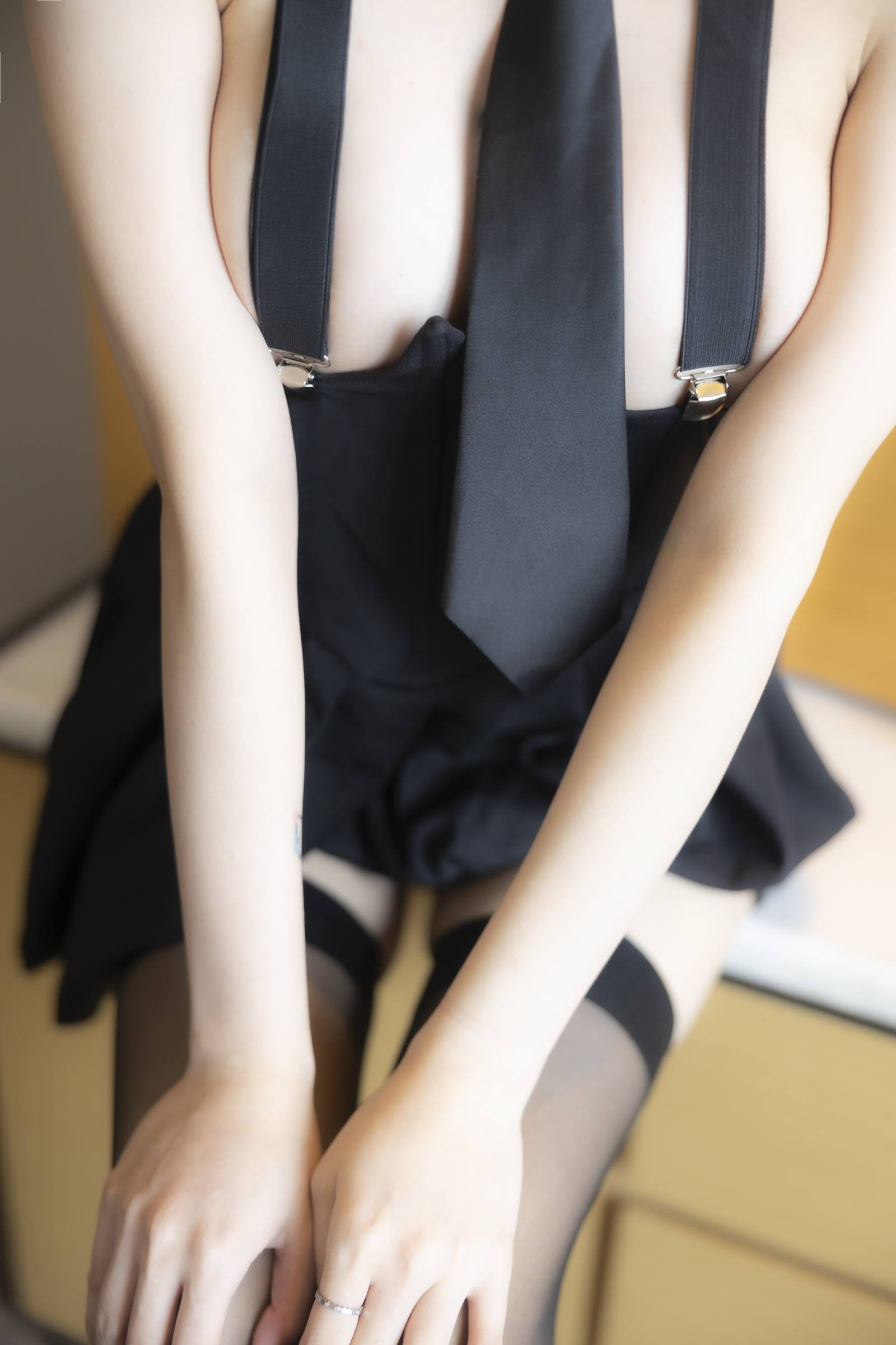 图片[34]-谢小蒽(幼幼) 蓝色JK制服[73P] – 速更版-美库