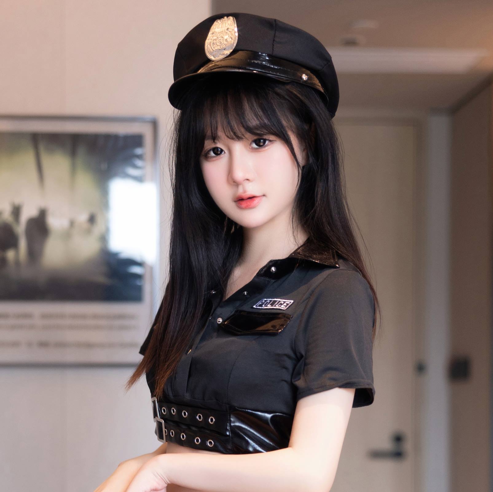 图片[21]-谢小蒽(幼幼)  情趣女警[46P] – 速更版-美库