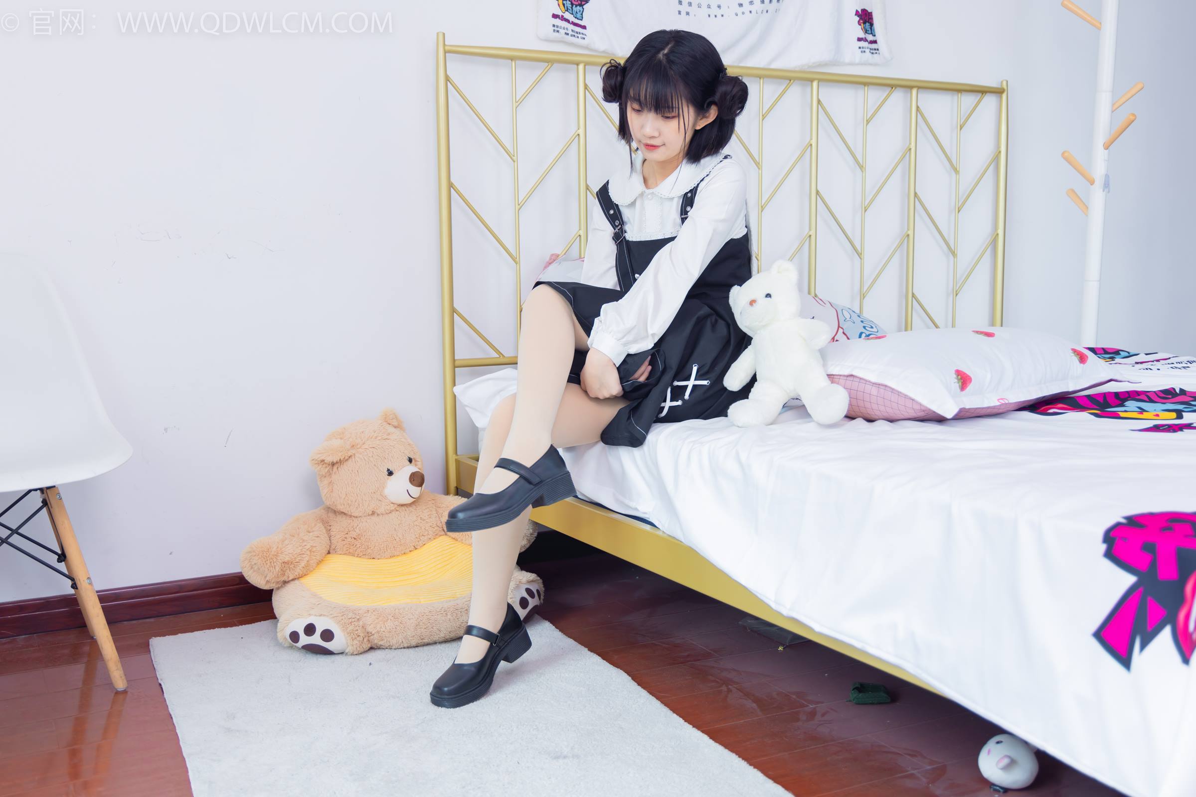 图片[60]-物恋传媒 NO.1799 暗月-爱笑的眼睛[150P] – 速更版-美库