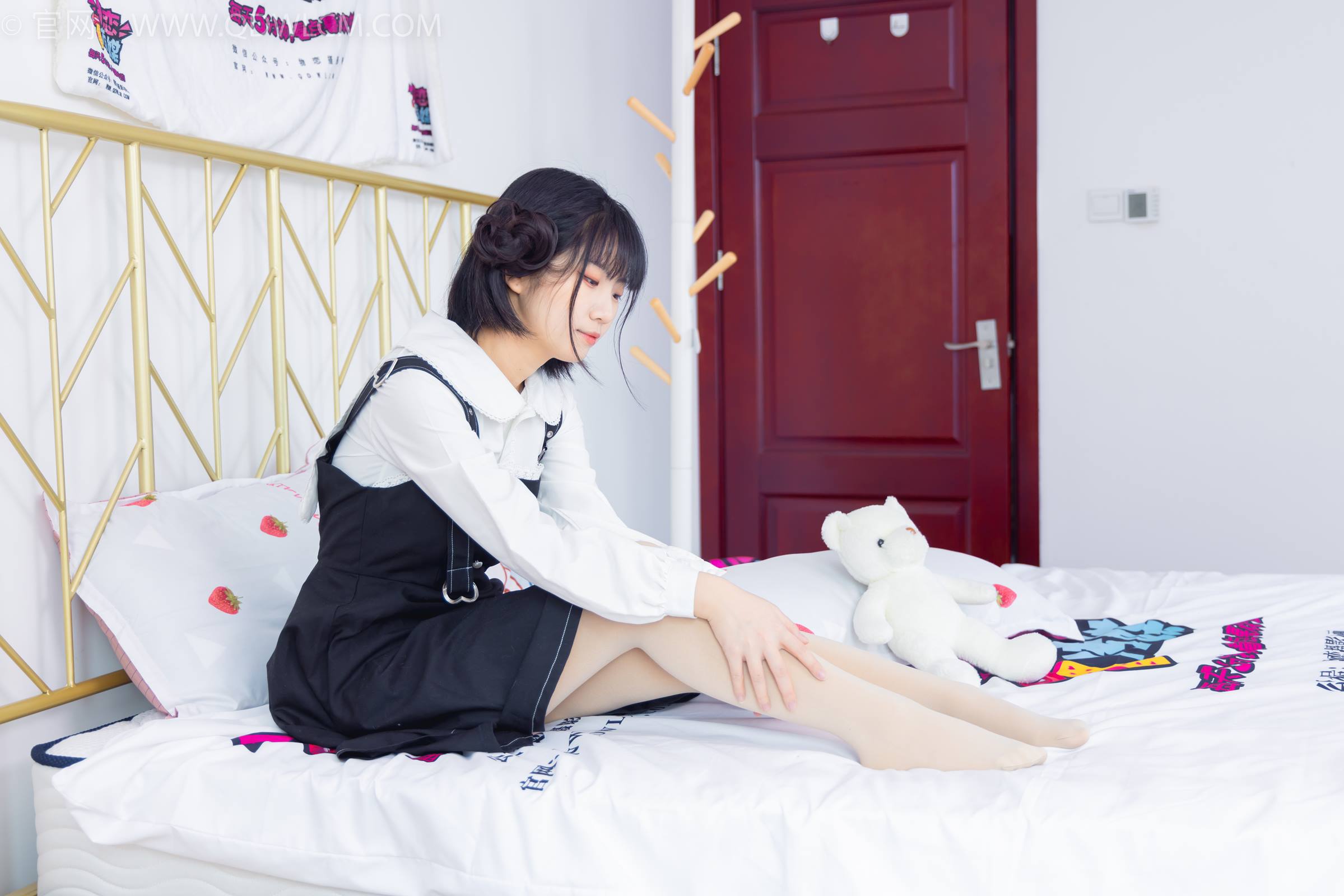 图片[72]-物恋传媒 NO.1799 暗月-爱笑的眼睛[150P] – 速更版-美库