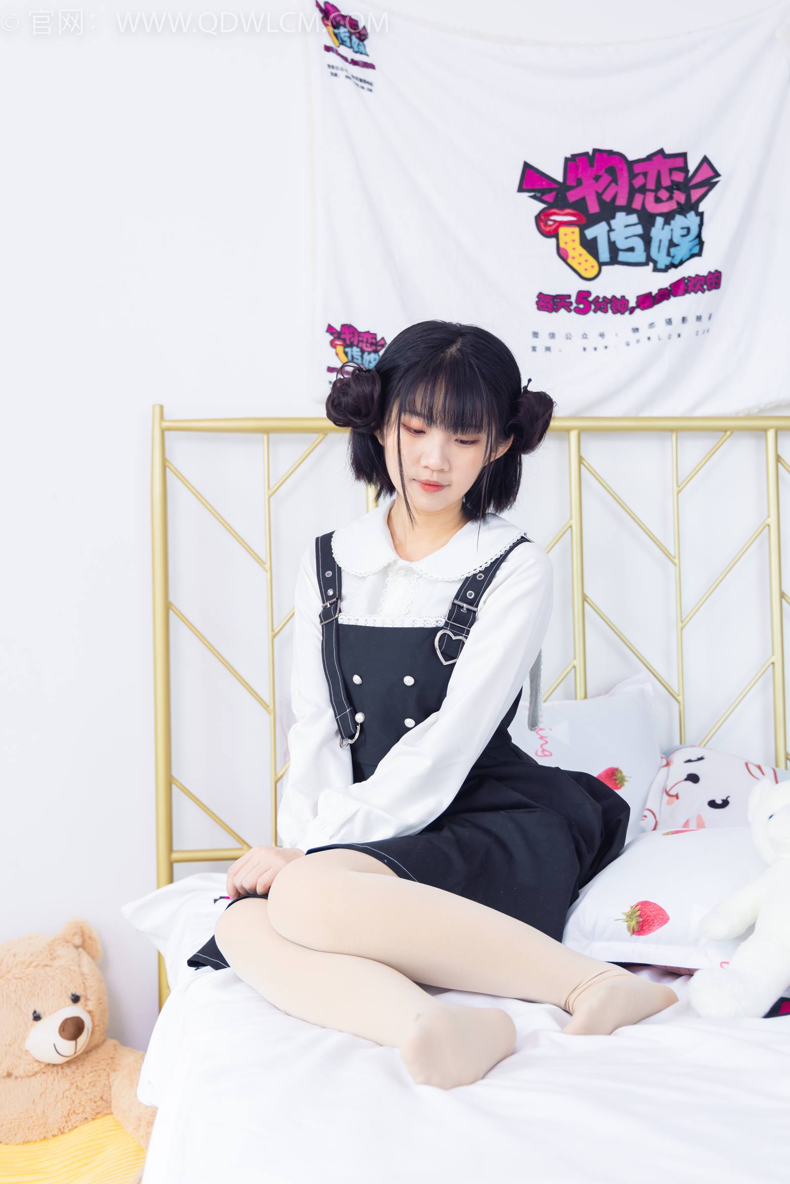 图片[77]-物恋传媒 NO.1799 暗月-爱笑的眼睛[150P] – 速更版-美库