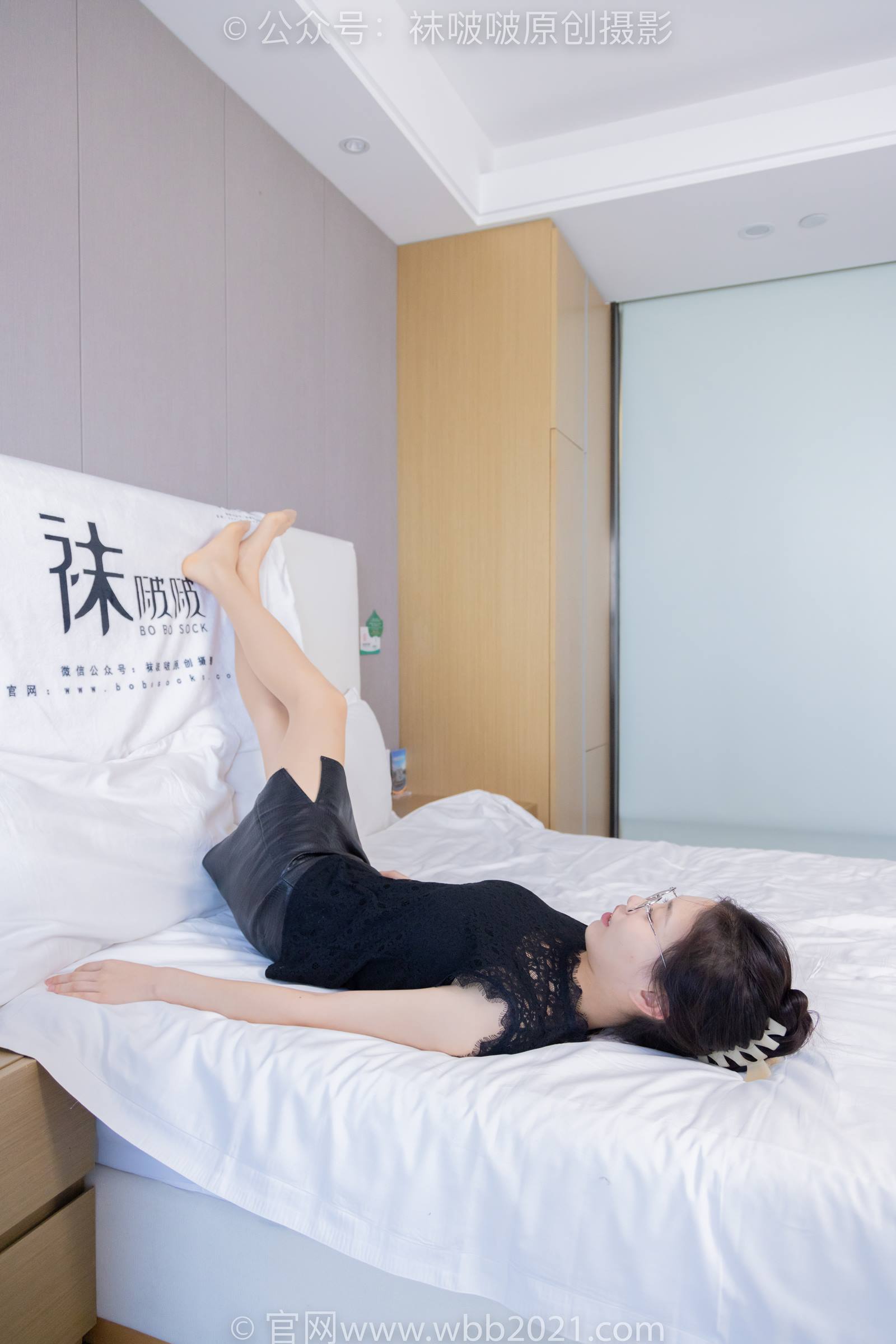 图片[41]-[BoBoSocks袜啵啵]NO.318 芝士-两双平底鞋、肉丝、油亮肉丝[149P] – 速更版-美库