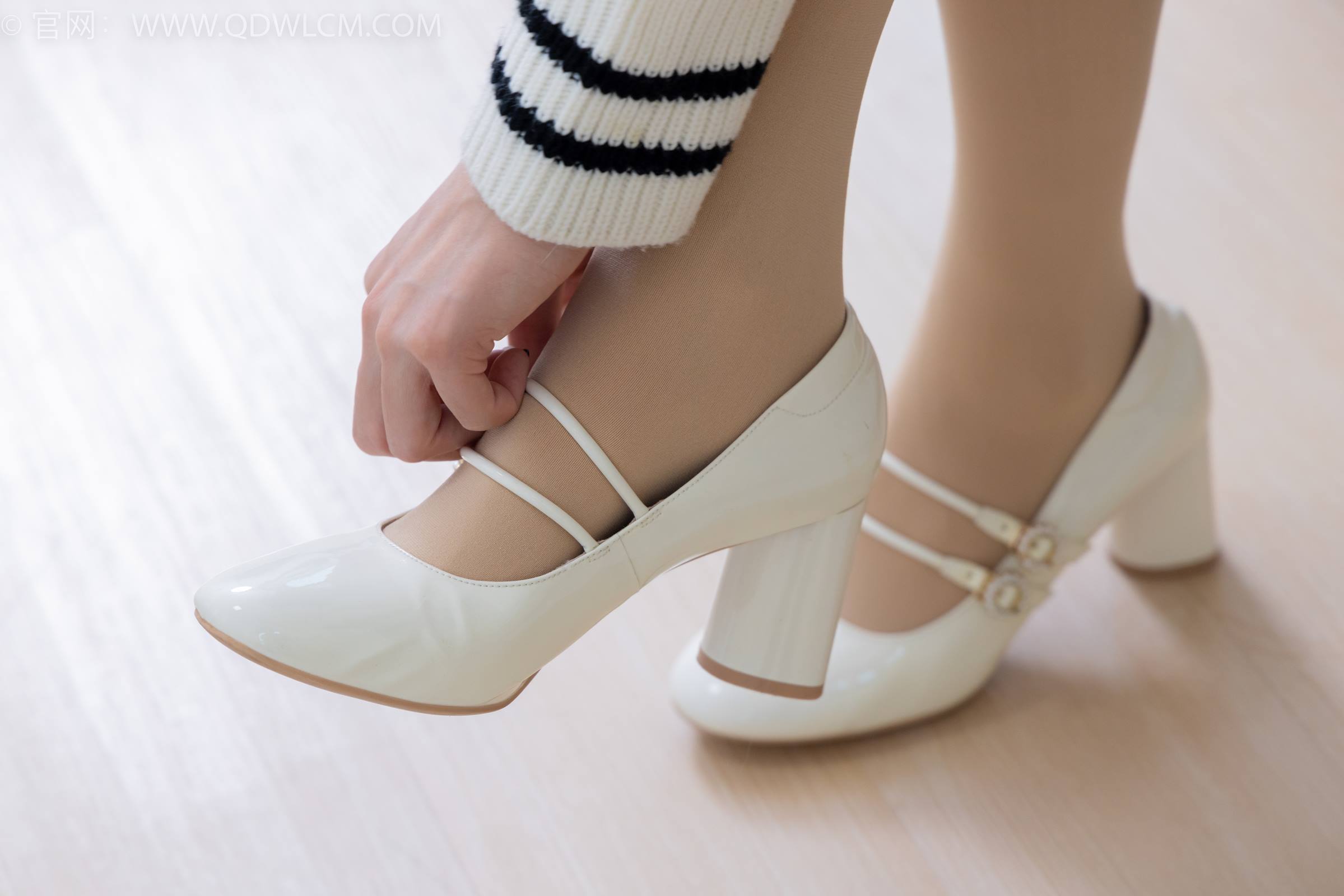 图片[25]-物恋传媒 NO.1803 茯苓-香水有毒[170P] – 速更版-美库