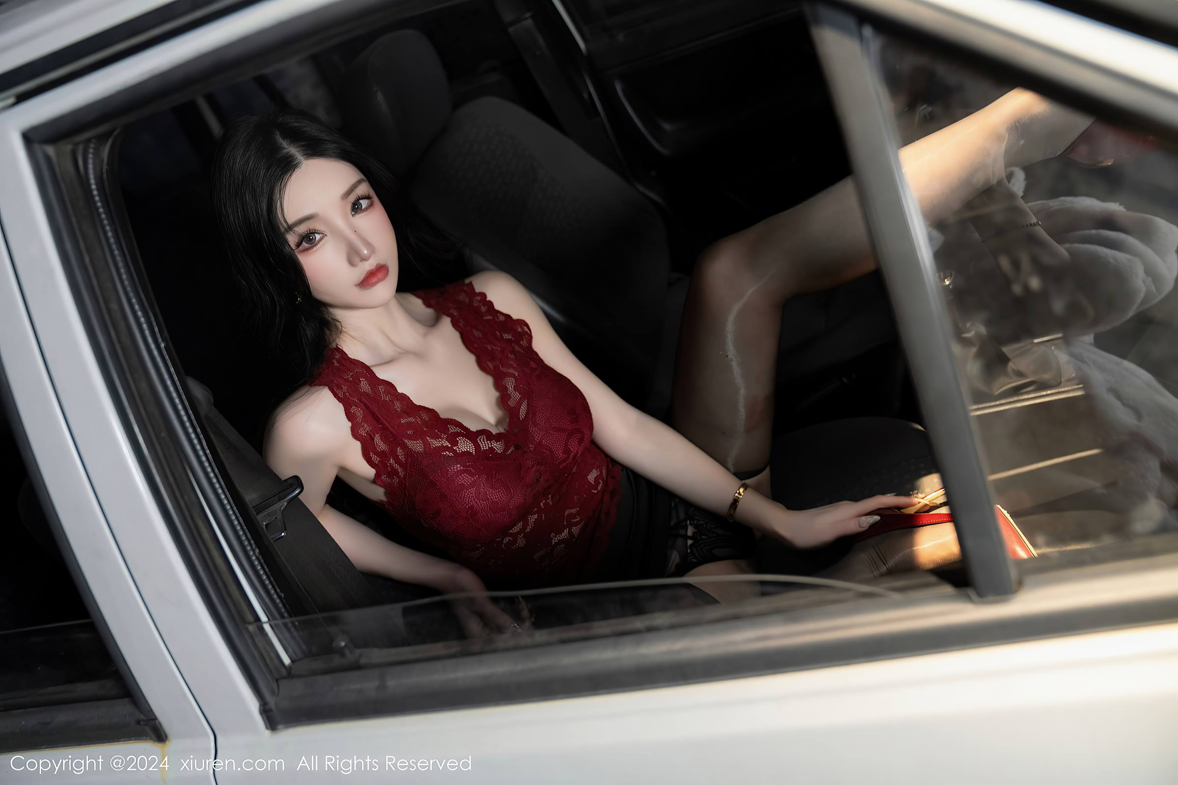 图片[22]-[Xiuren秀人网]2024.01.19 NO.7993 周于希Sally 枕着爱心 [32+1P] – 速更版-美库