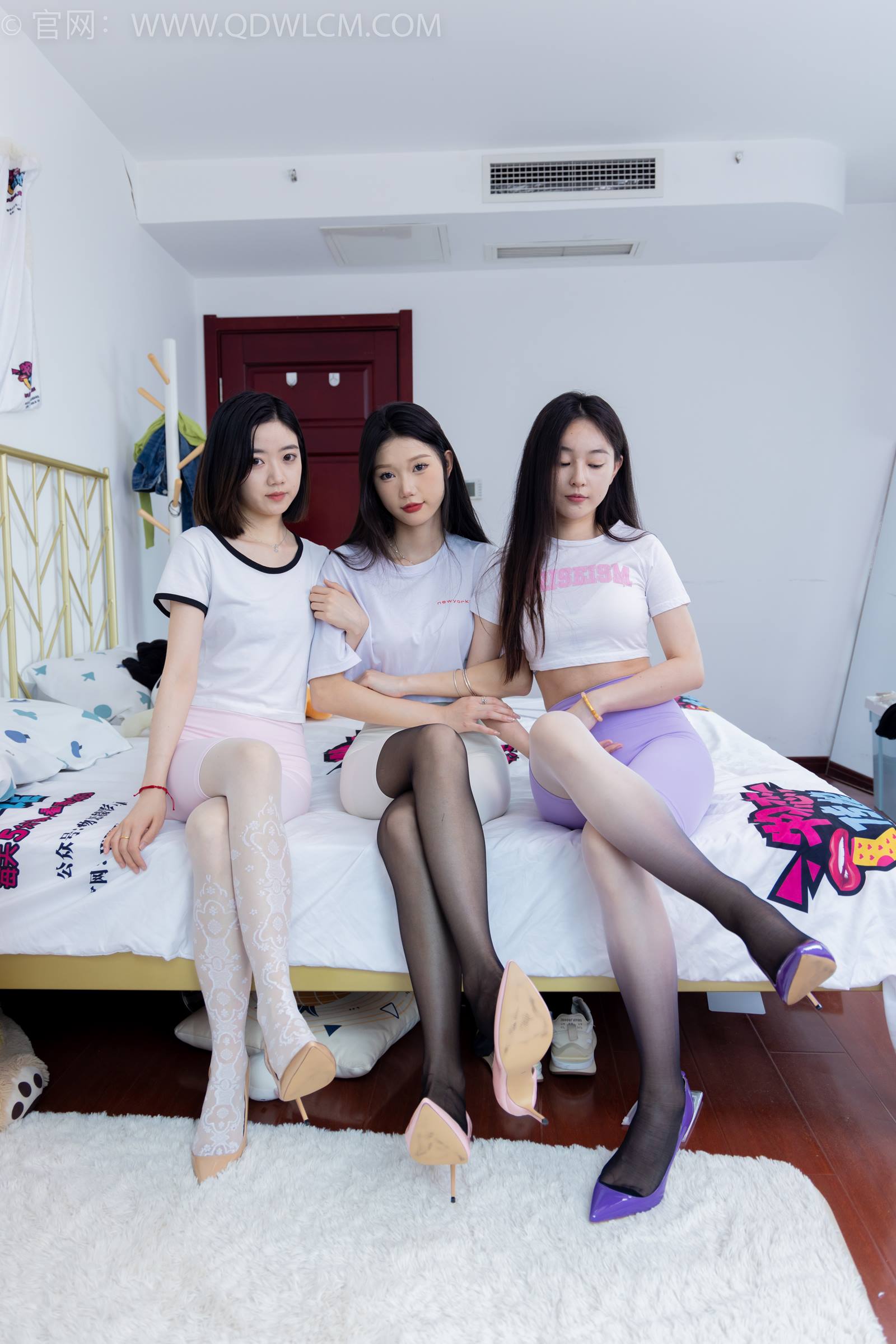 图片[29]-物恋传媒 NO.1804 小竹&美兔&欢欢-元旦快乐[185P] – 速更版-美库