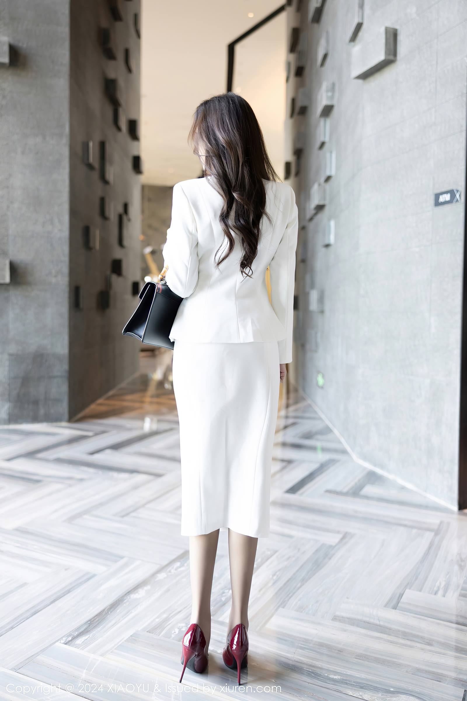 图片[24]-[XIAOYU语画界]2024.01.11 VOL.1183 王馨瑶yanni 到天空之外 [26+1P] – 速更版-美库