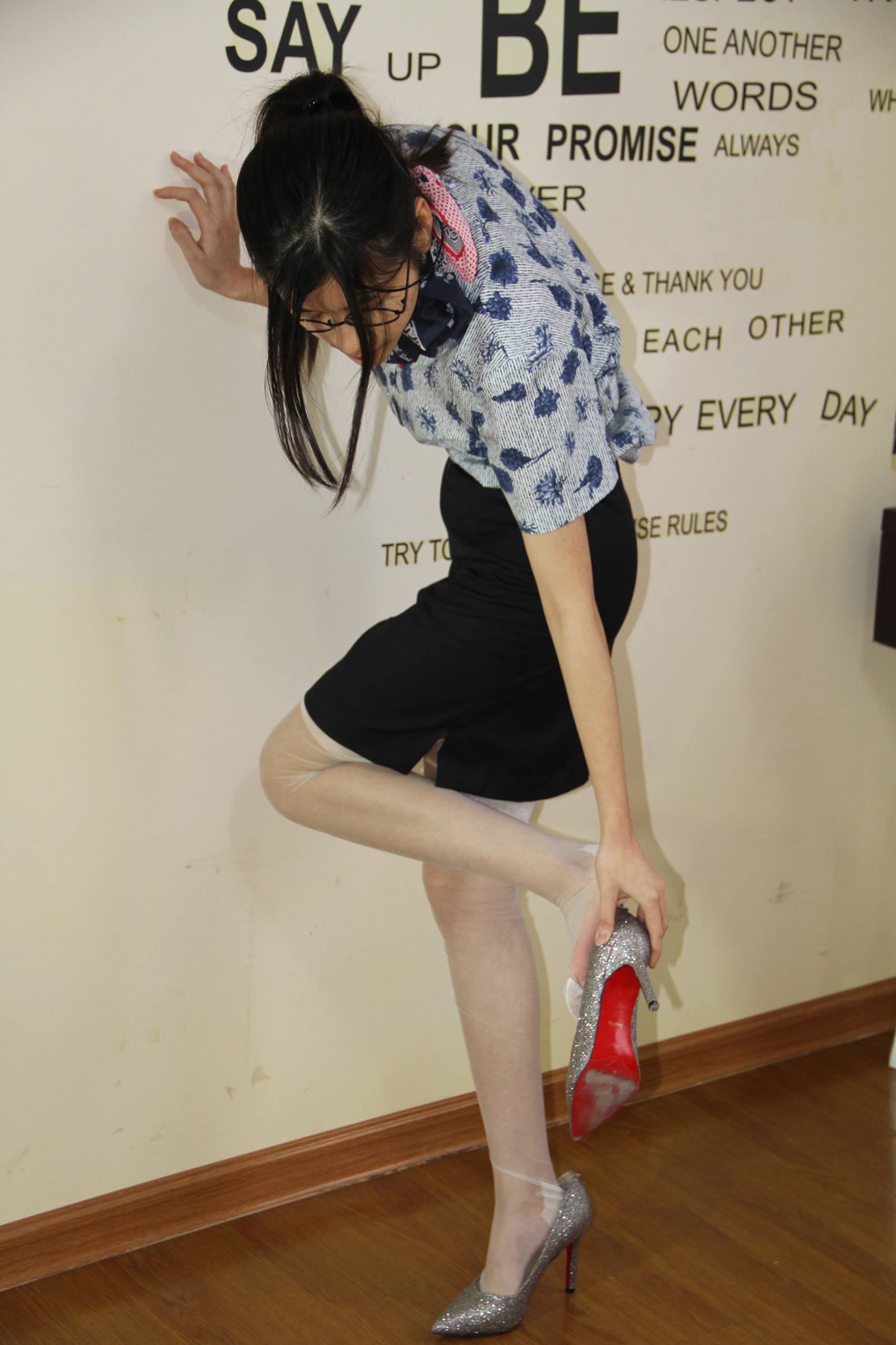 图片[52]-自由摄影 No.004 质感的制服搭配长筒0D长筒丝 [78P] – 速更版-美库