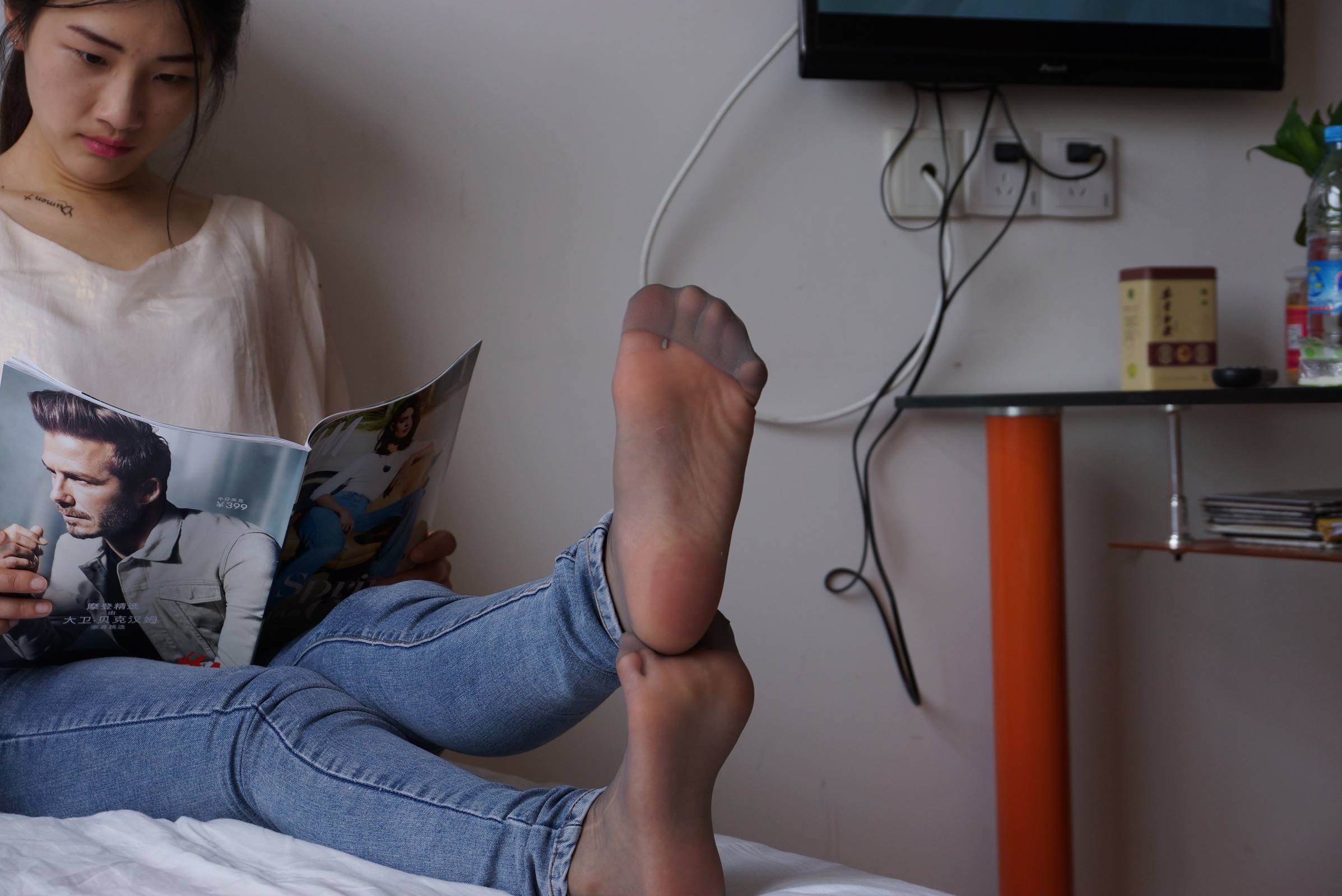 图片[30]-自由摄影 No.005 惬意的周末经典短灰丝陪你看看书 [93P] – 速更版-美库