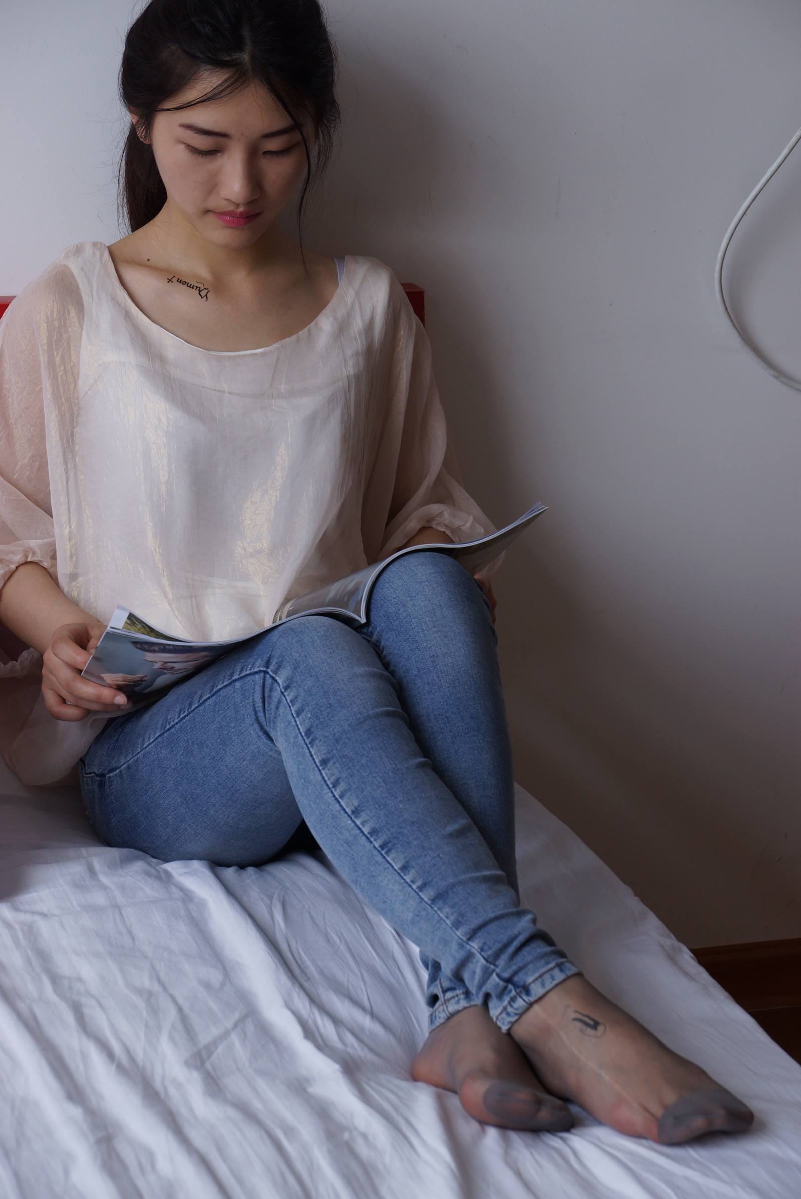 图片[71]-自由摄影 No.005 惬意的周末经典短灰丝陪你看看书 [93P] – 速更版-美库