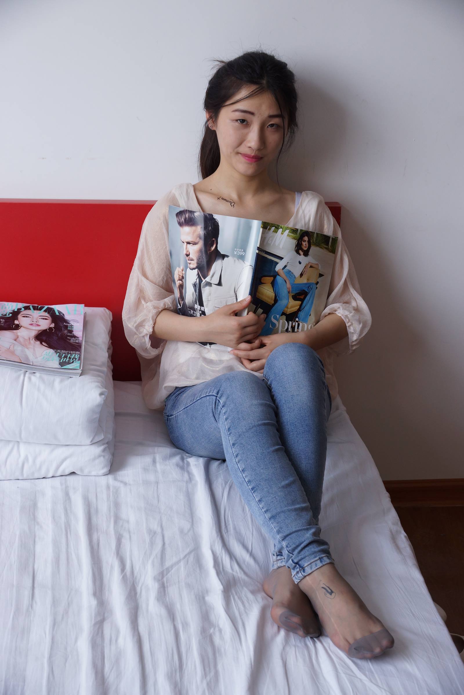 图片[74]-自由摄影 No.005 惬意的周末经典短灰丝陪你看看书 [93P] – 速更版-美库