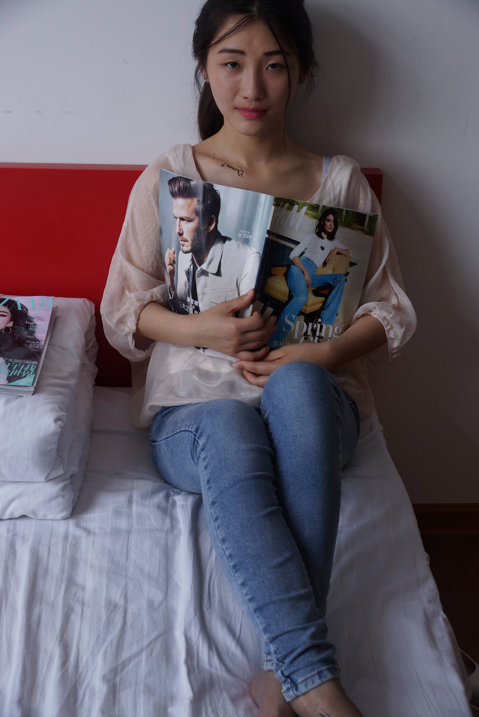 图片[79]-自由摄影 No.005 惬意的周末经典短灰丝陪你看看书 [93P] – 速更版-美库