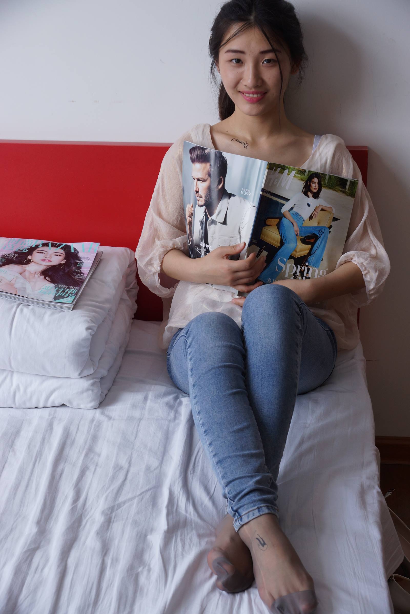 图片[81]-自由摄影 No.005 惬意的周末经典短灰丝陪你看看书 [93P] – 速更版-美库