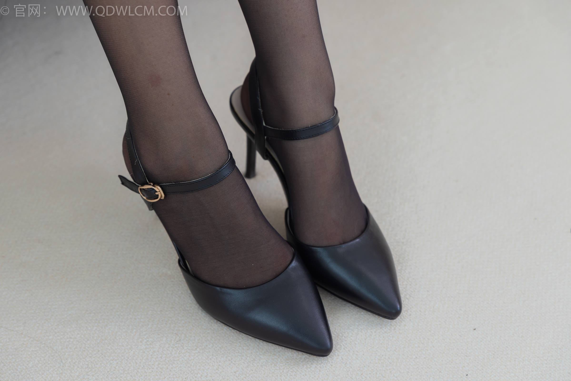 图片[60]-物恋传媒 NO.1807 纤纤-天空与树叶[150P] – 速更版-美库