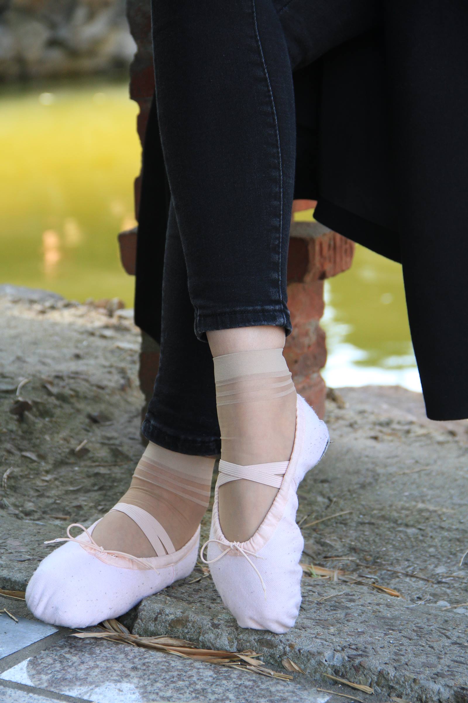 图片[12]-自由摄影 No.008 大三舞蹈系妹纸户外展示舞鞋风采 [91P] – 速更版-美库