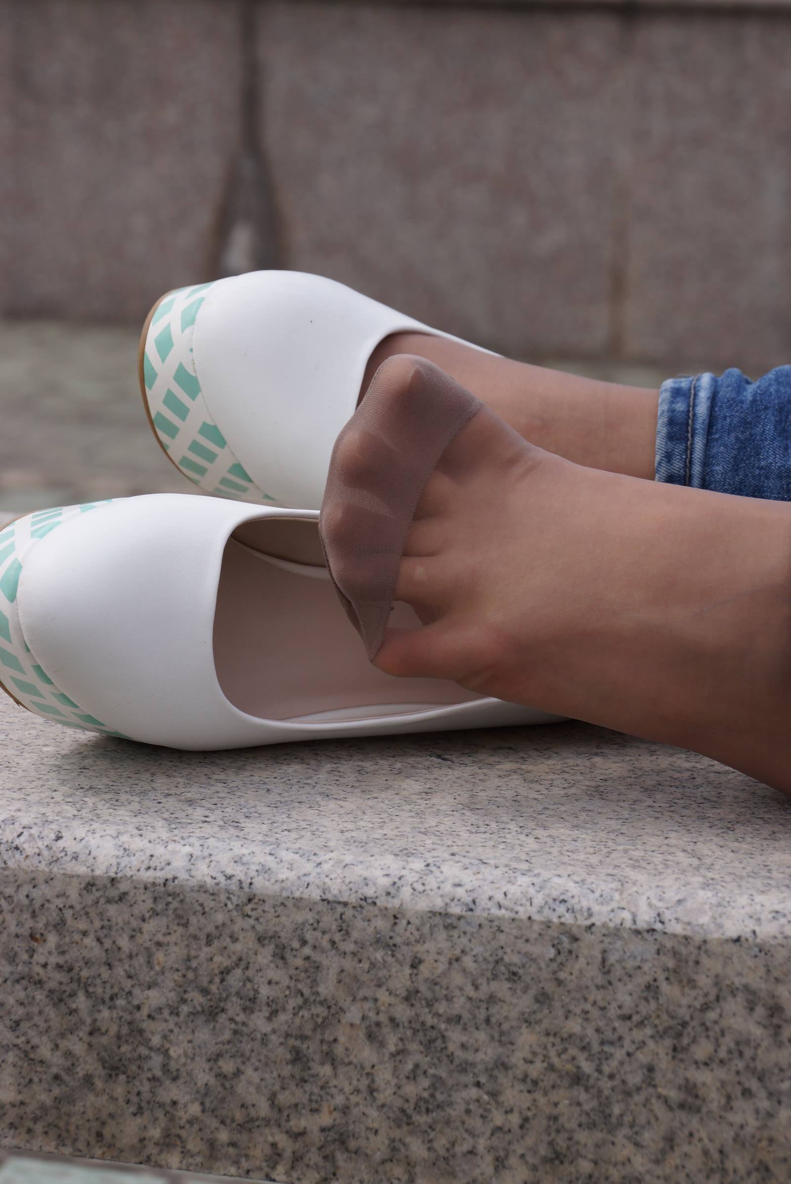 图片[23]-自由摄影 No.009 刚刚学会穿高跟鞋的大二小学妹 [99P] – 速更版-美库