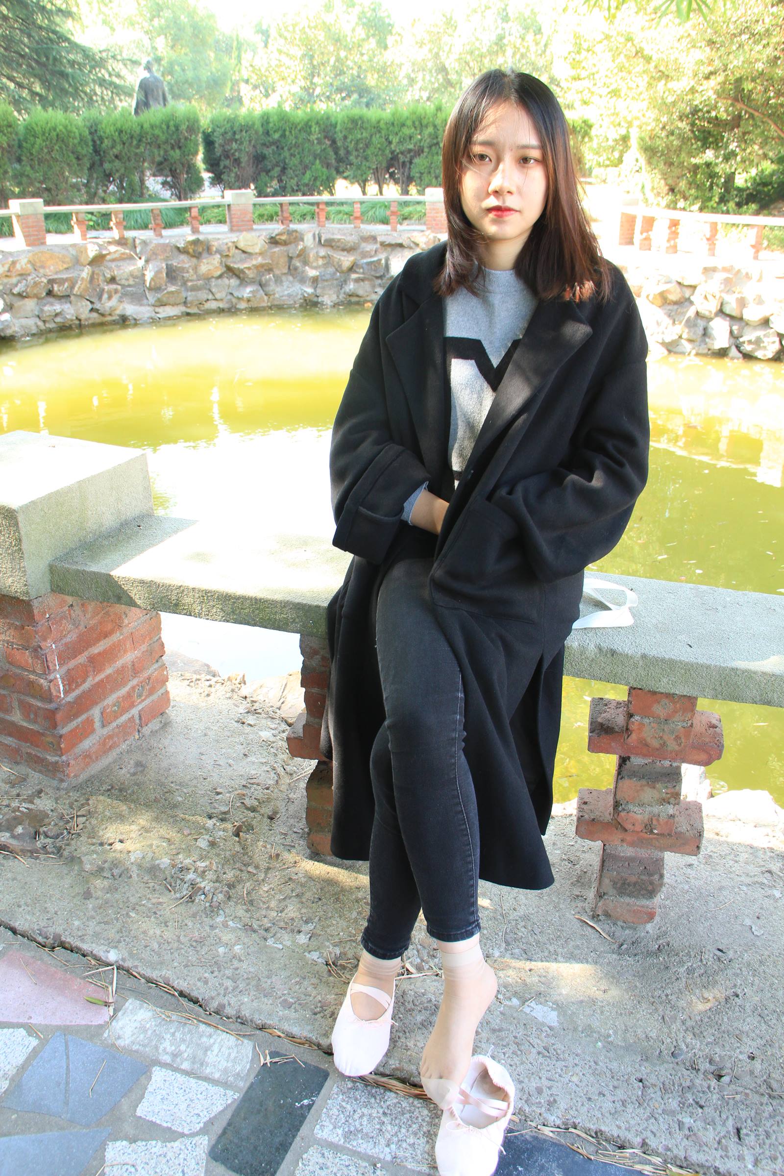 图片[30]-自由摄影 No.008 大三舞蹈系妹纸户外展示舞鞋风采 [91P] – 速更版-美库