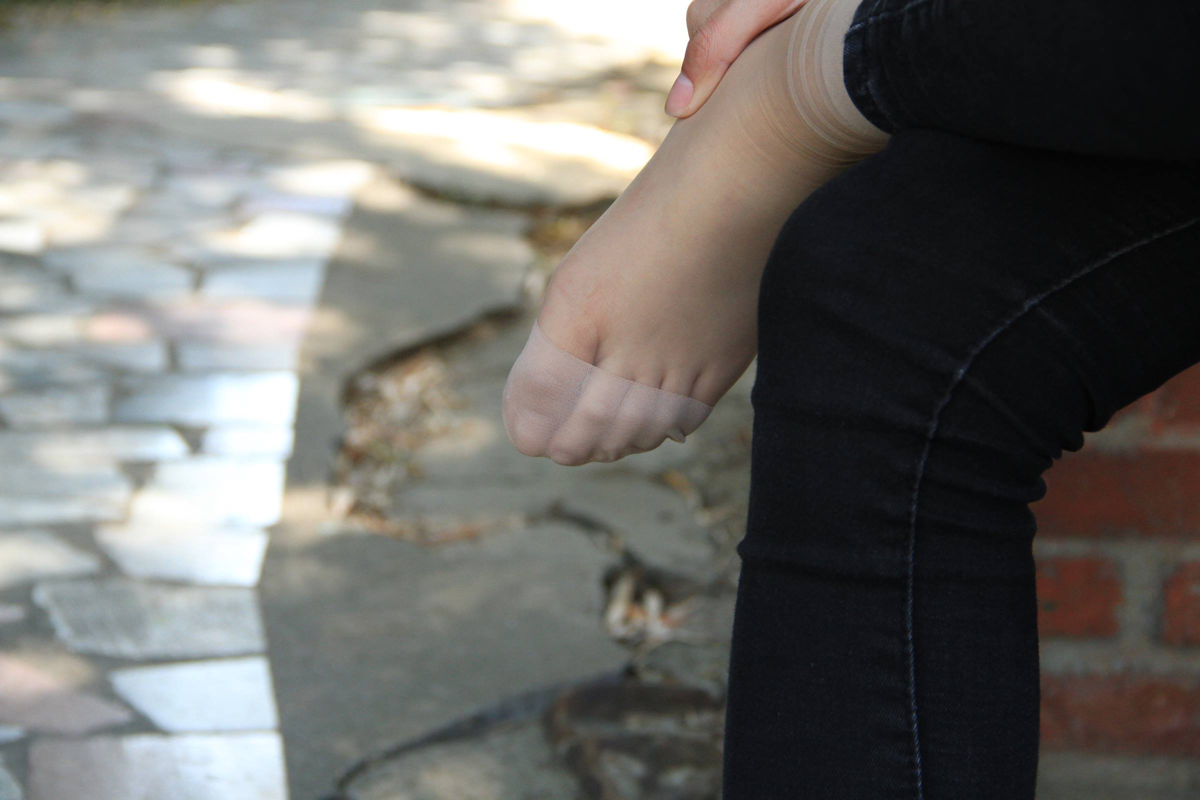 图片[35]-自由摄影 No.008 大三舞蹈系妹纸户外展示舞鞋风采 [91P] – 速更版-美库