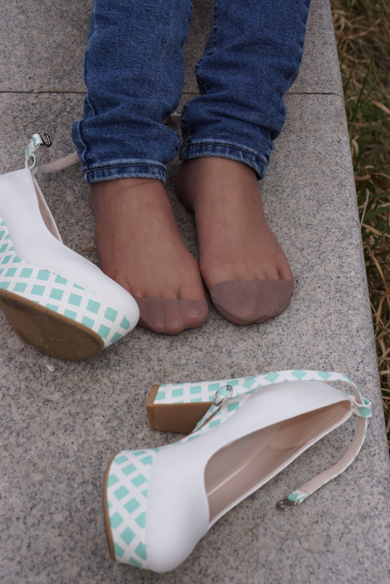 图片[51]-自由摄影 No.009 刚刚学会穿高跟鞋的大二小学妹 [99P] – 速更版-美库