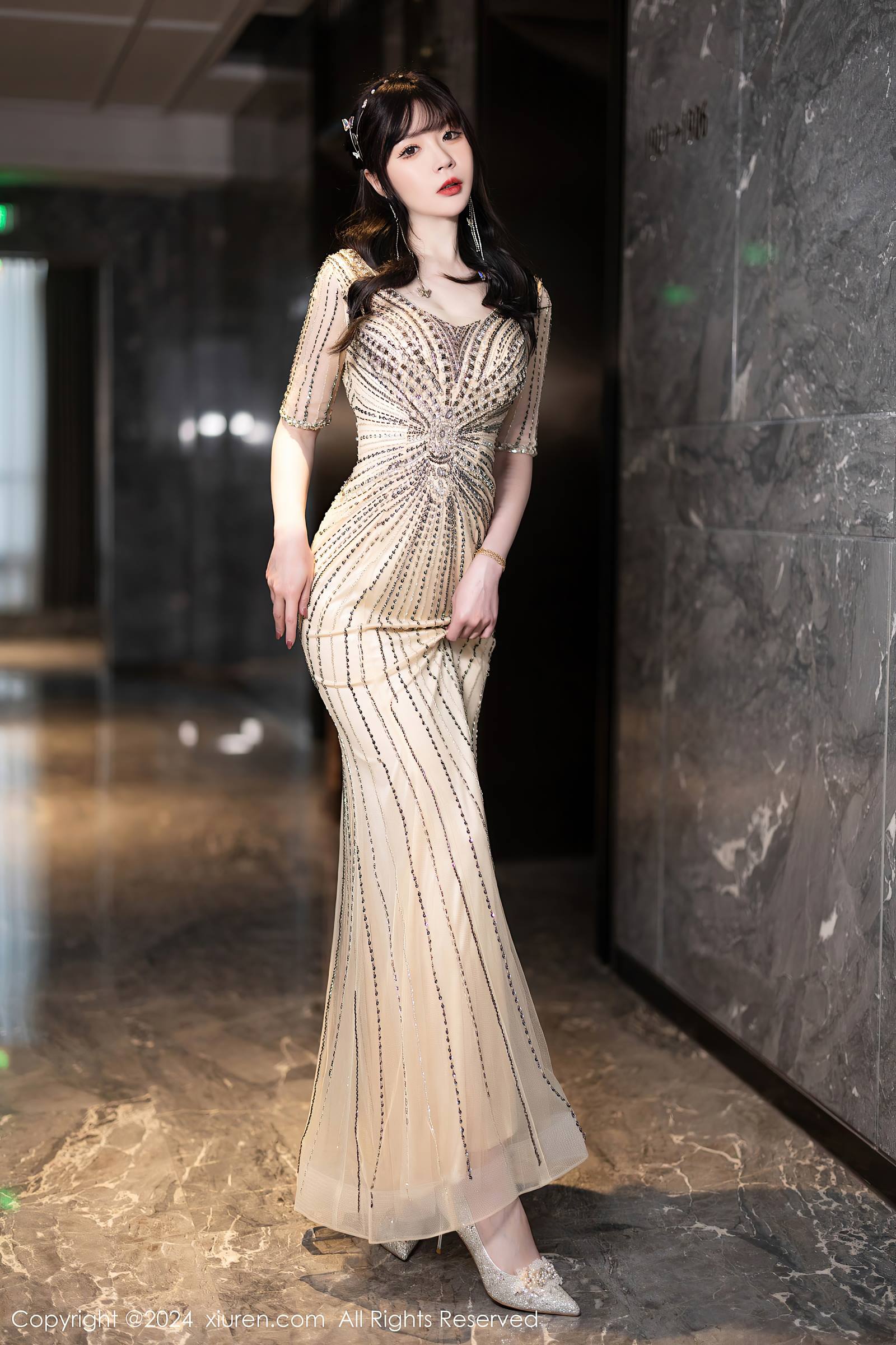 图片[33]-[Xiuren秀人网]2024.01.24 NO.8014 梦心玥 漂亮美背 [31+1P] – 速更版-美库