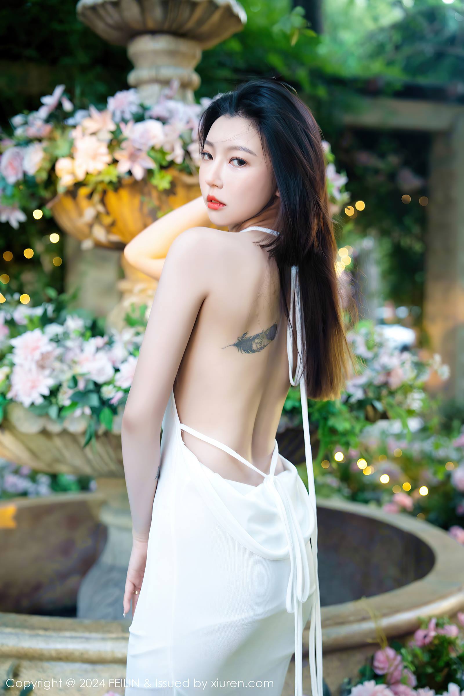 图片[29]-[Feilin嗲囡囡]2024.01.08 VOL.472 冯木木LRIS 美丽花园 [34+1P] – 速更版-美库