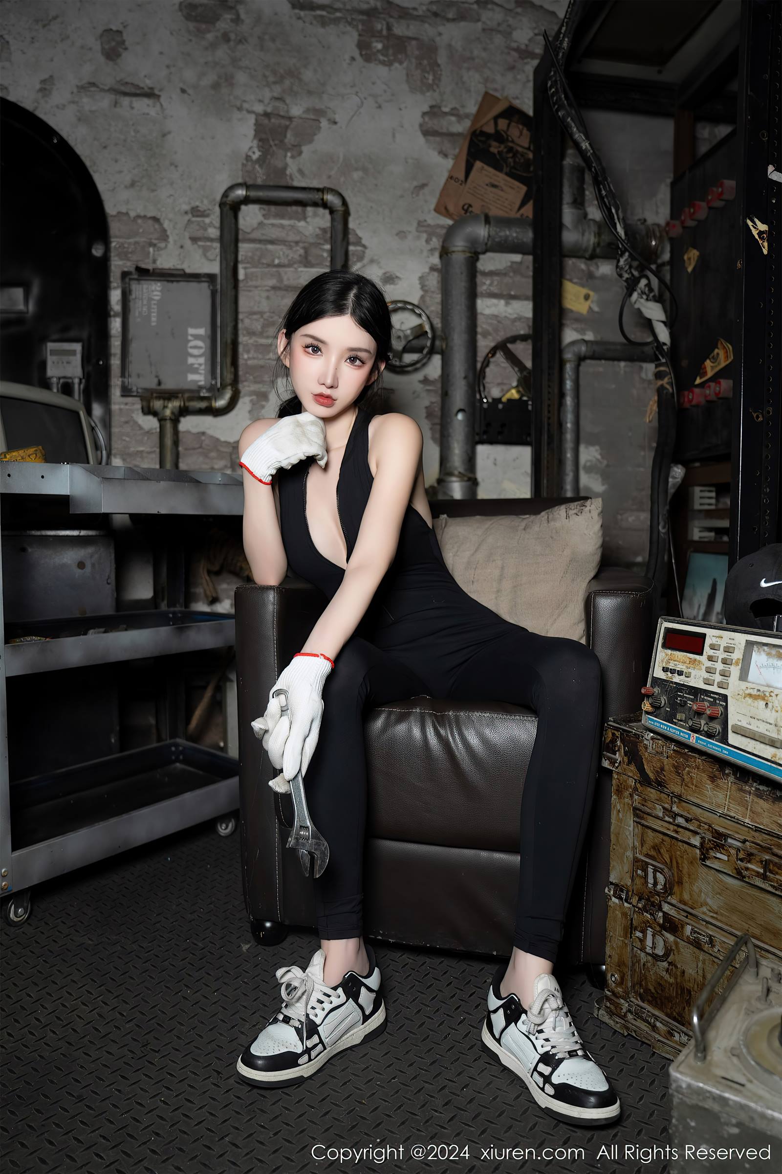 图片[28]-[Xiuren秀人网]2024.01.26 NO.8027 周于希Sally 黑暗女生 [47+1P] – 速更版-美库