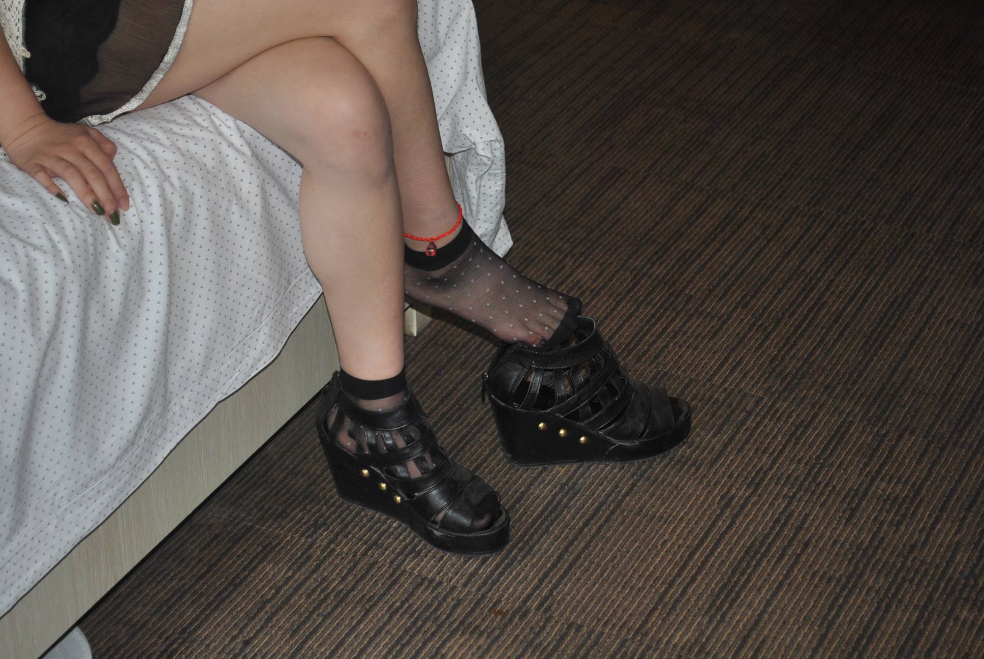 图片[19]-自由摄影 No.022 慧子斑点丝穿袜 [39P] – 速更版-美库