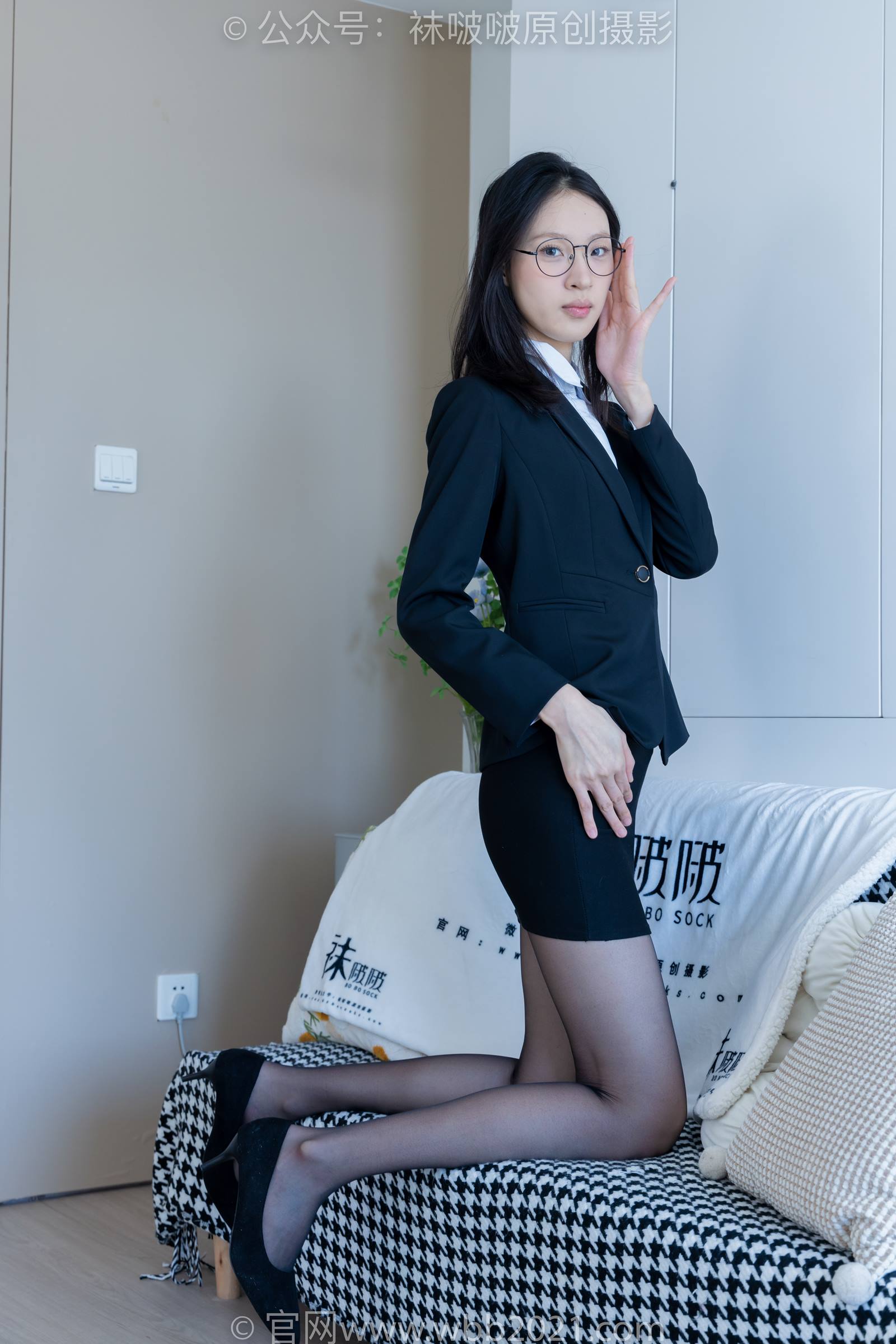 图片[23]-[BoBoSocks袜啵啵]NO.327 雪糕-高跟鞋、黑丝、ol风[140P] – 速更版-美库